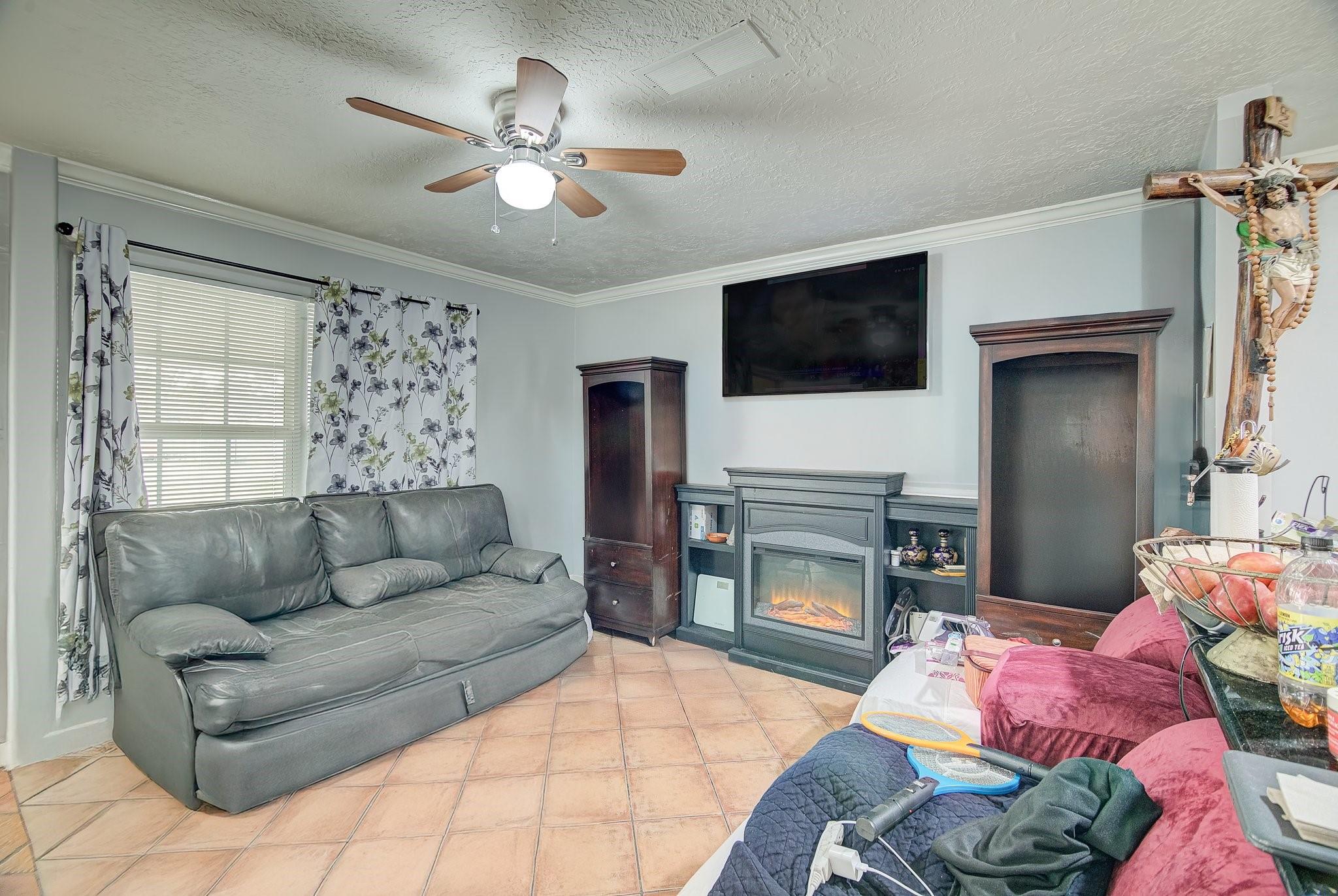 8622 Rayson Rd, Houston, TX 77080 photo