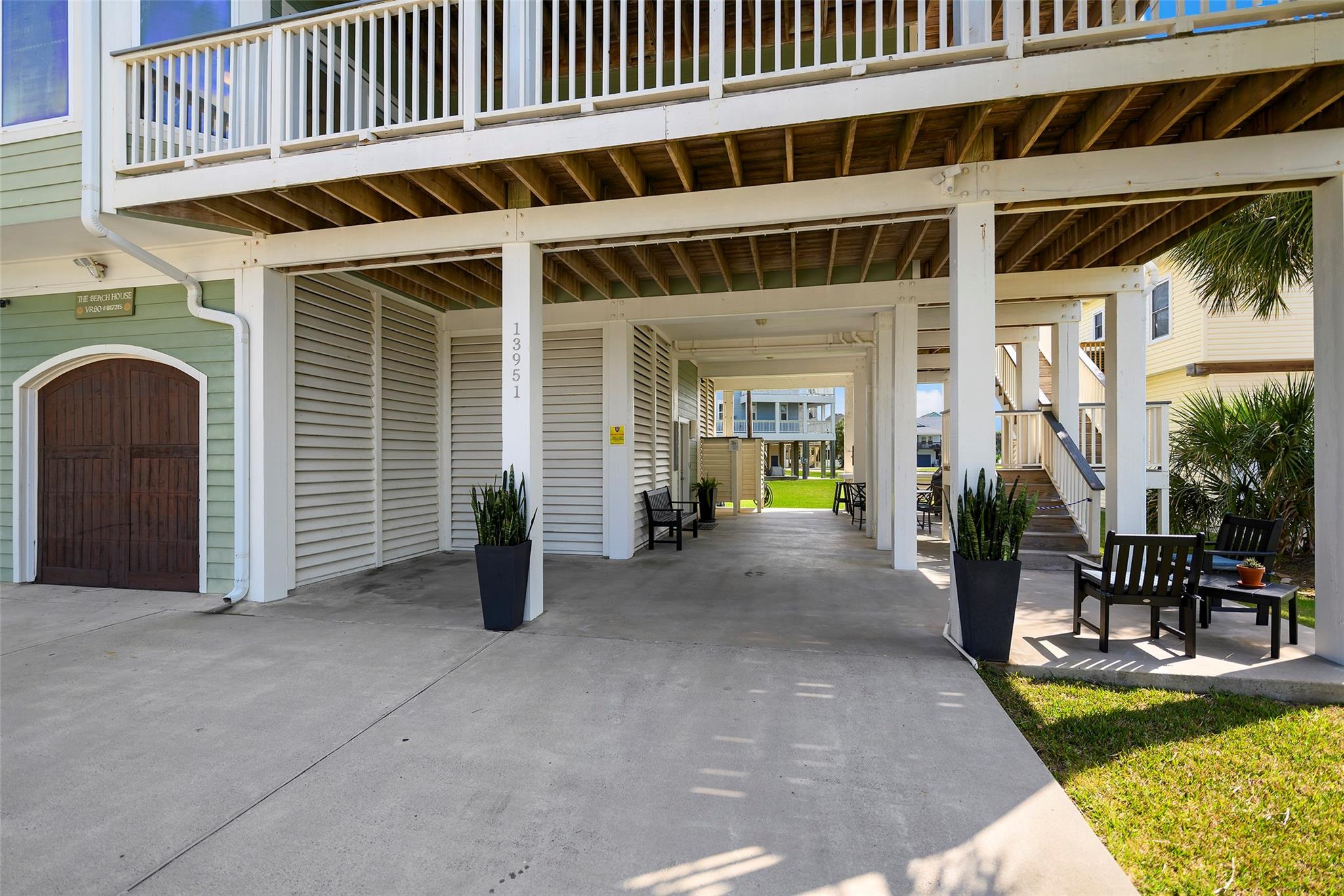 13951 Pirates Beach Blvd, Galveston, TX 77554 photo