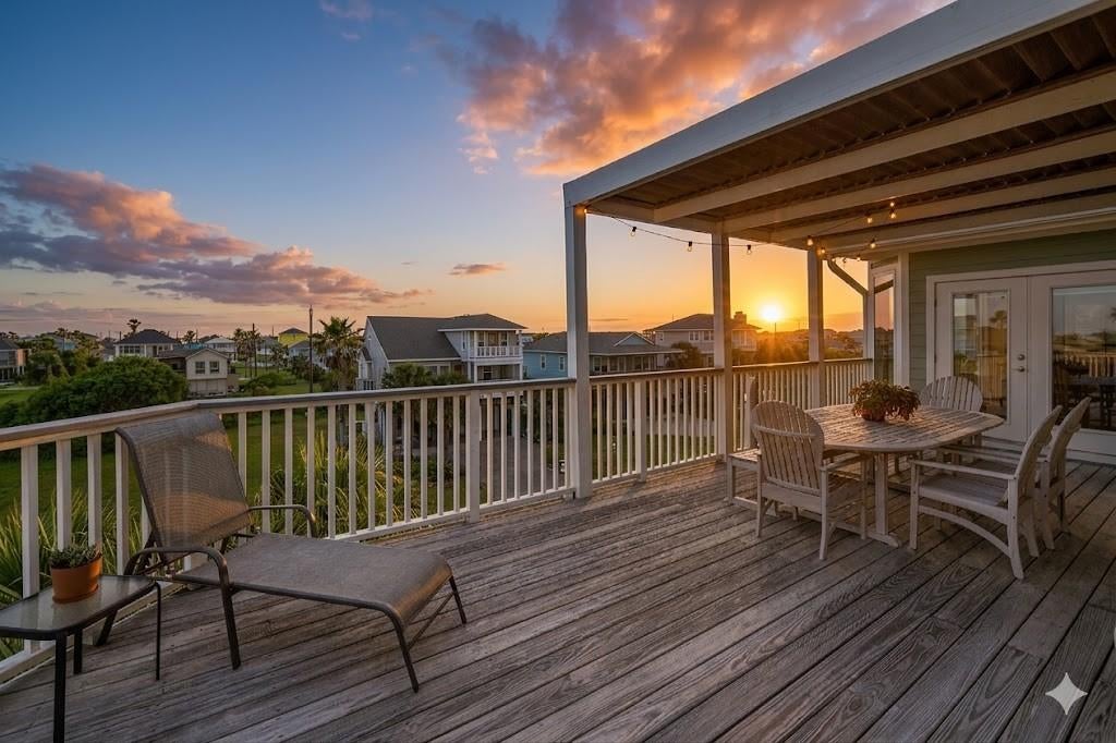 13951 Pirates Beach Blvd, Galveston, TX 77554 photo