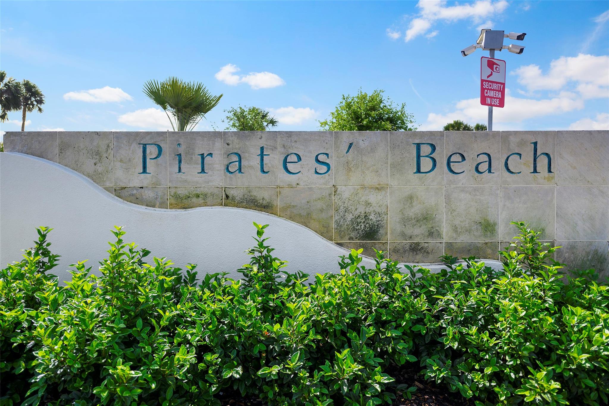 13951 Pirates Beach Blvd, Galveston, TX 77554 photo