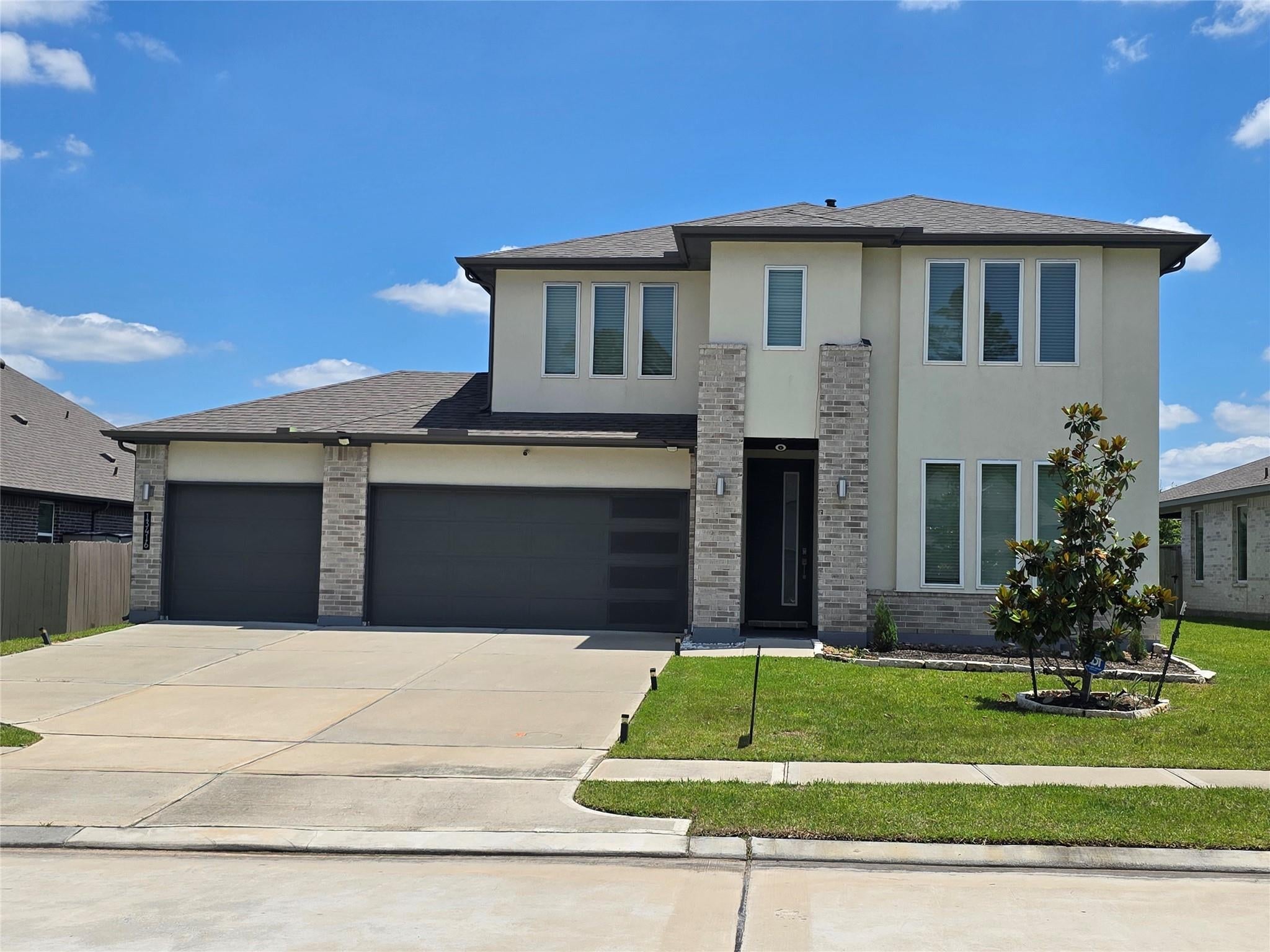 13416 Bear Creek Ln, Conroe, TX 77384