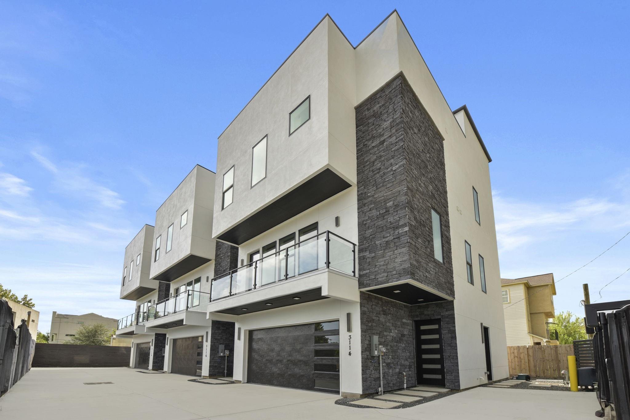 3118 Clay St, Houston, TX 77003 photo