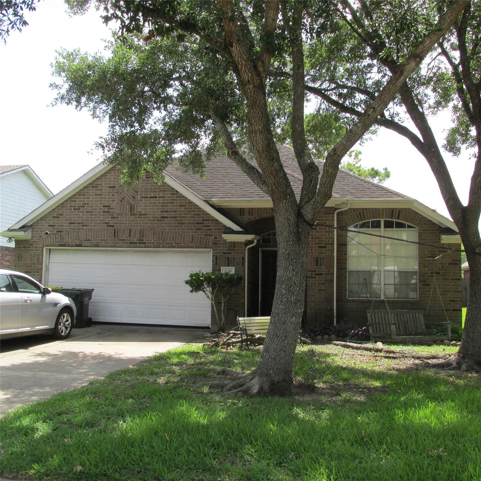 3255 Lakeway Ln, Pearland, TX 77584 photo
