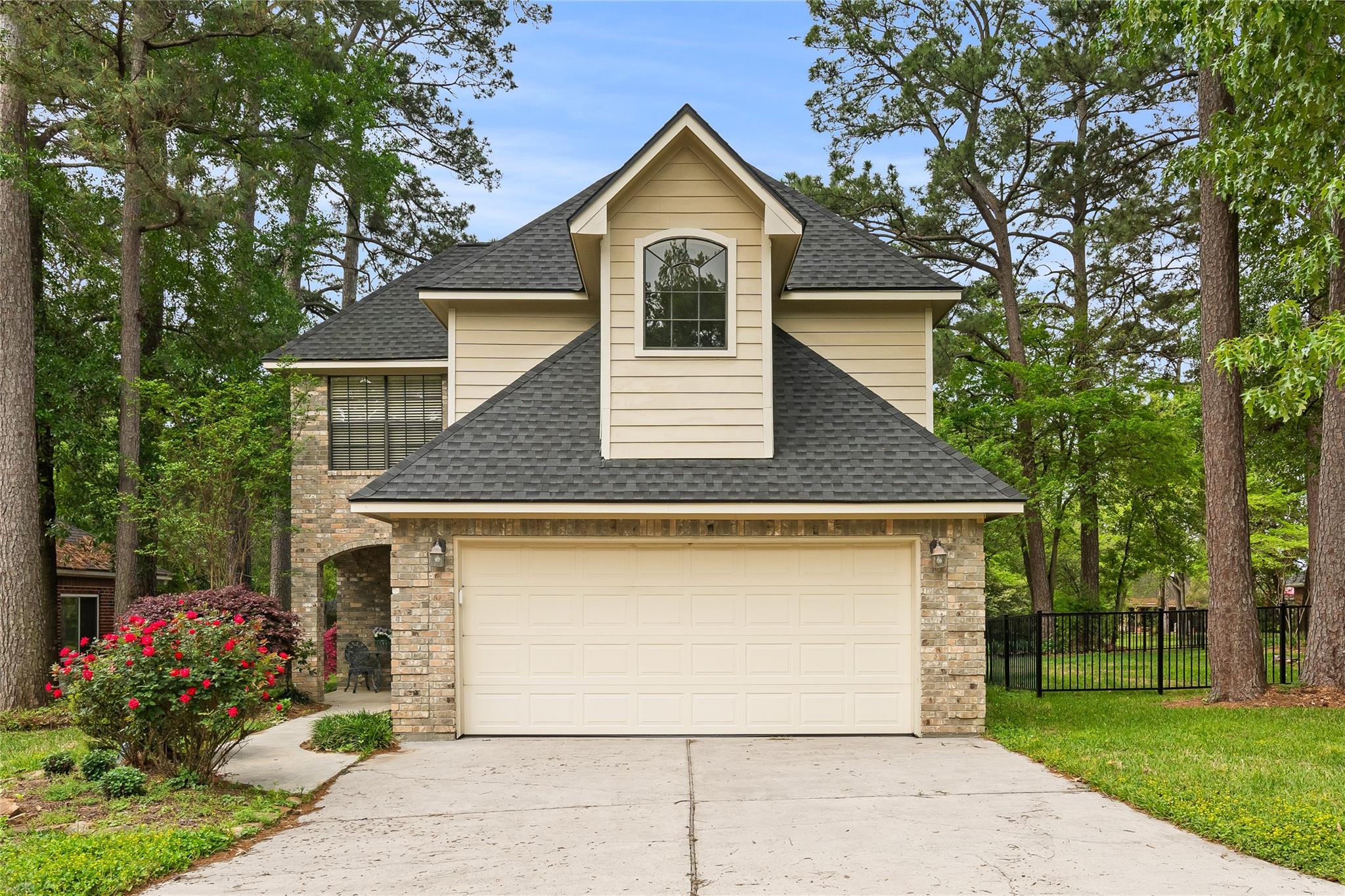 14839 Libra Ct, Willis, TX 77318