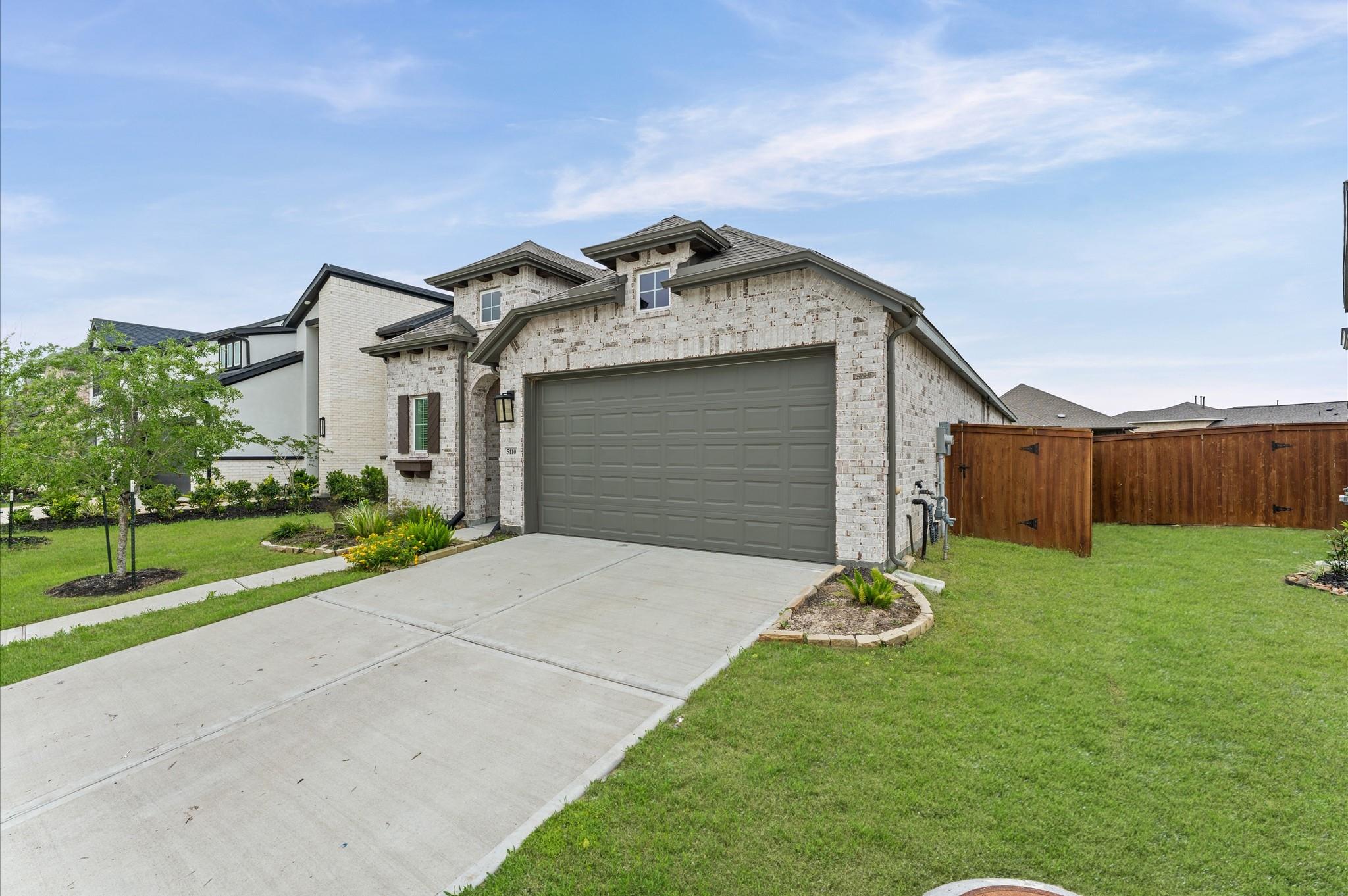 5110 Sistine Dr, Manvel, TX 77583 photo