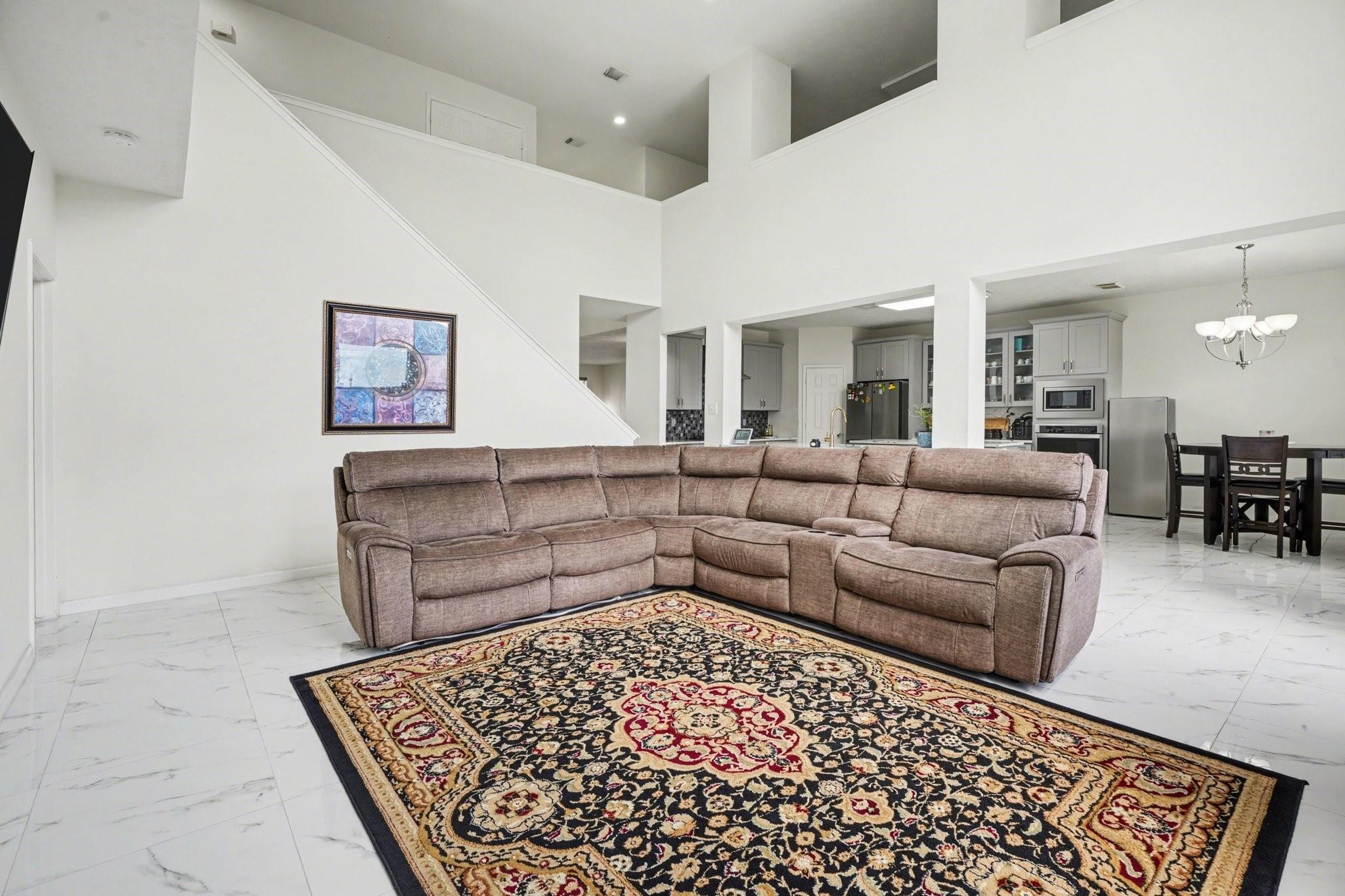 310 Banter Trail Dr, Houston, TX 77049 photo