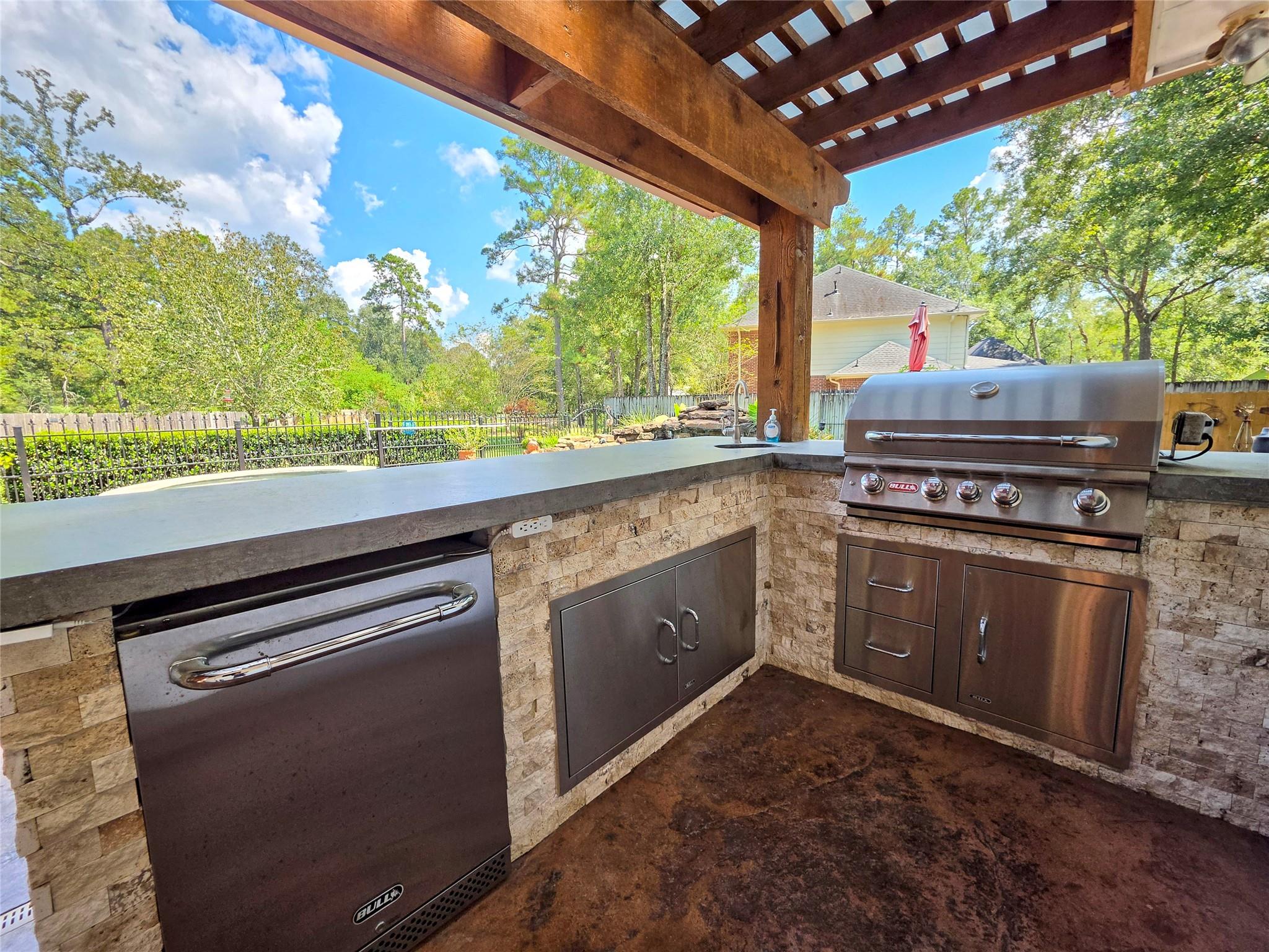 2506 Constantine St, New Caney, TX 77357 photo