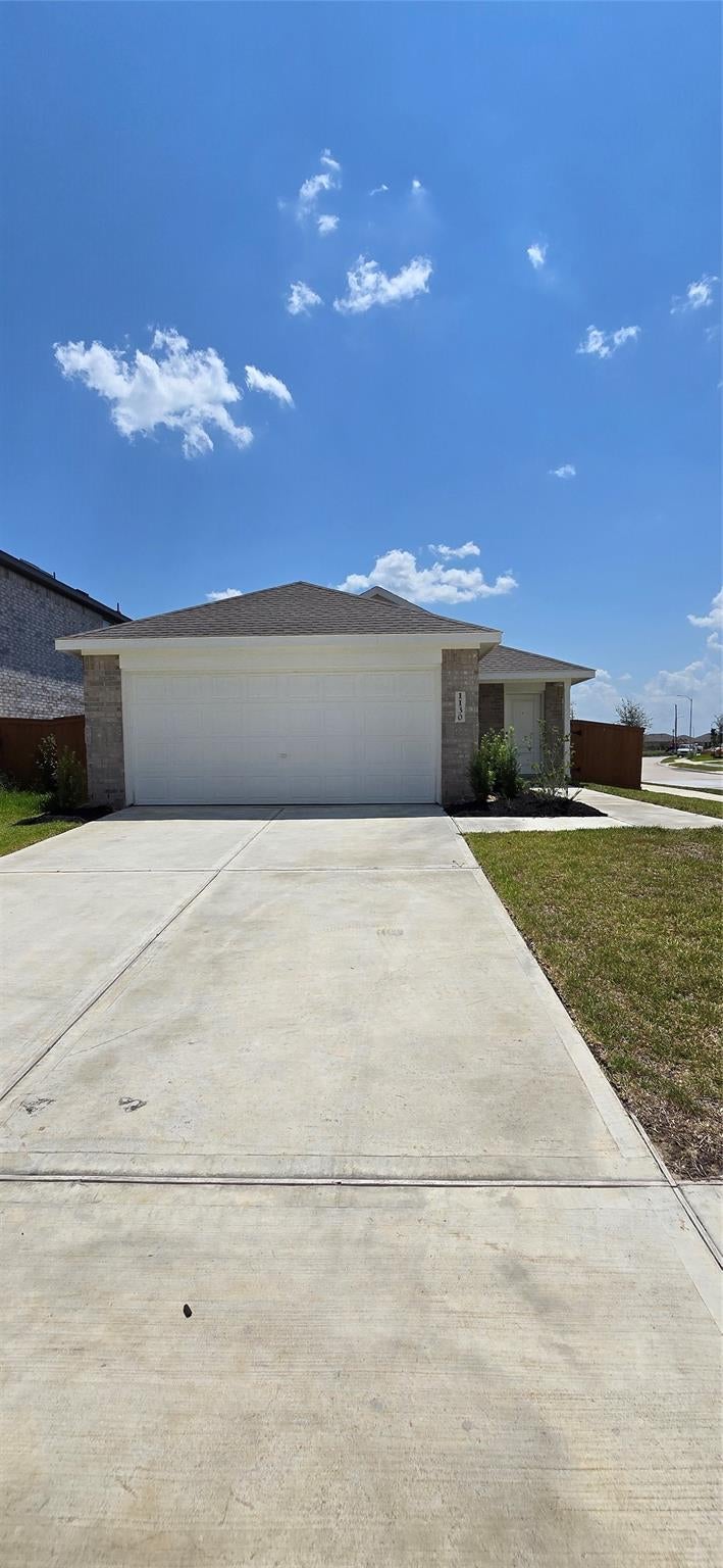 1130 Blue Stone Dr, Beasley, TX 77417
