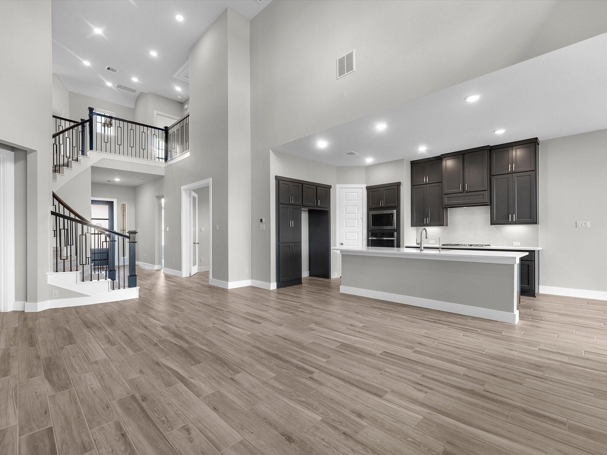 17830 Quartz Spring Ln, Tomball, TX 77377 photo
