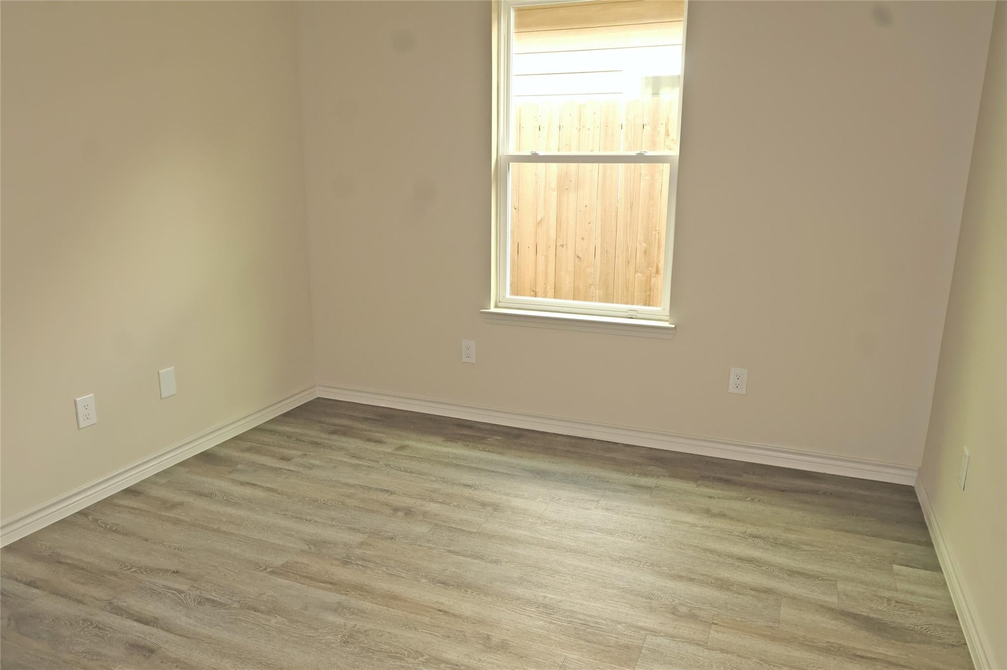 9906 Dipping Brook St, Houston, TX 77076 photo