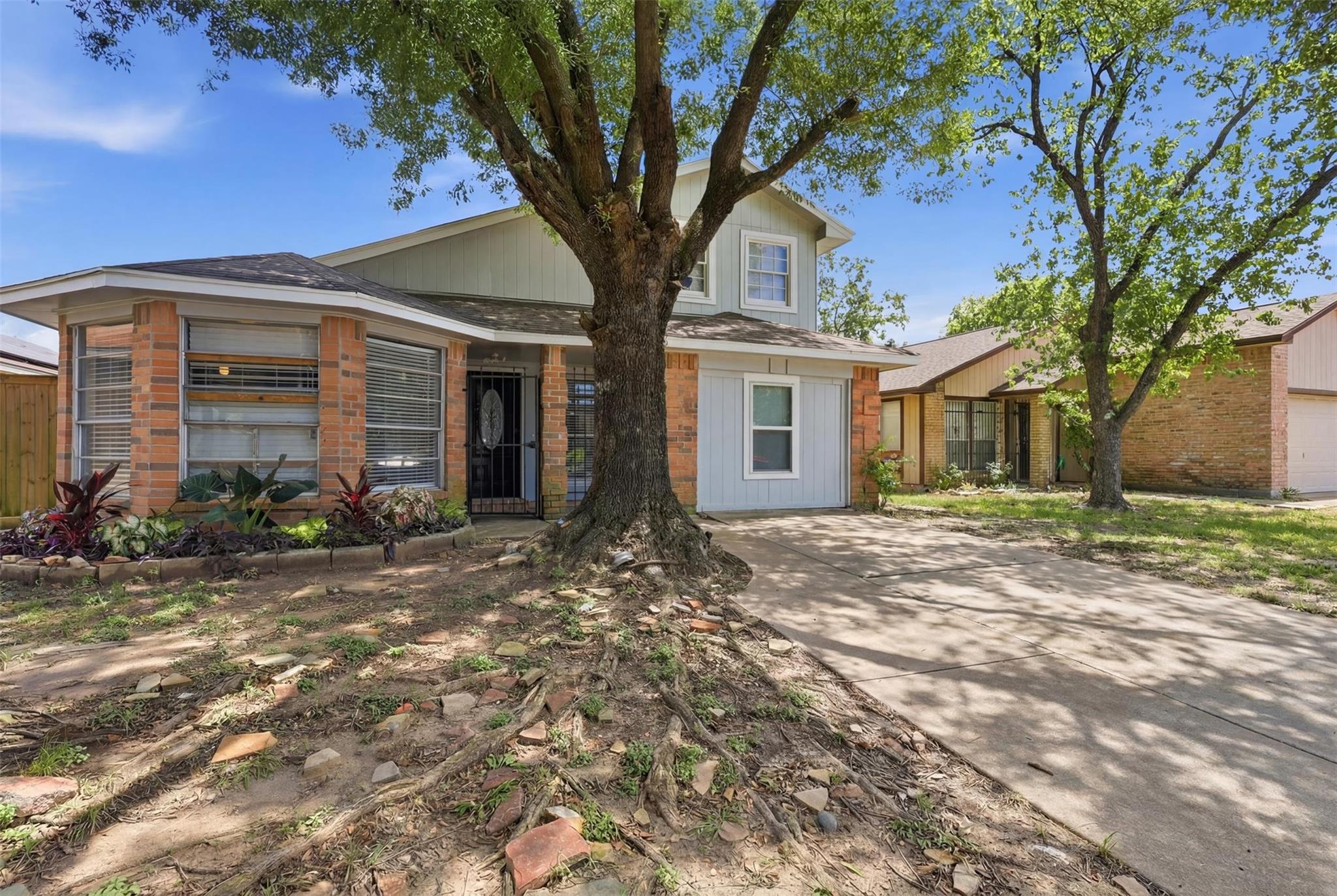 3831 Derbyhall Dr, Houston, TX 77066 photo