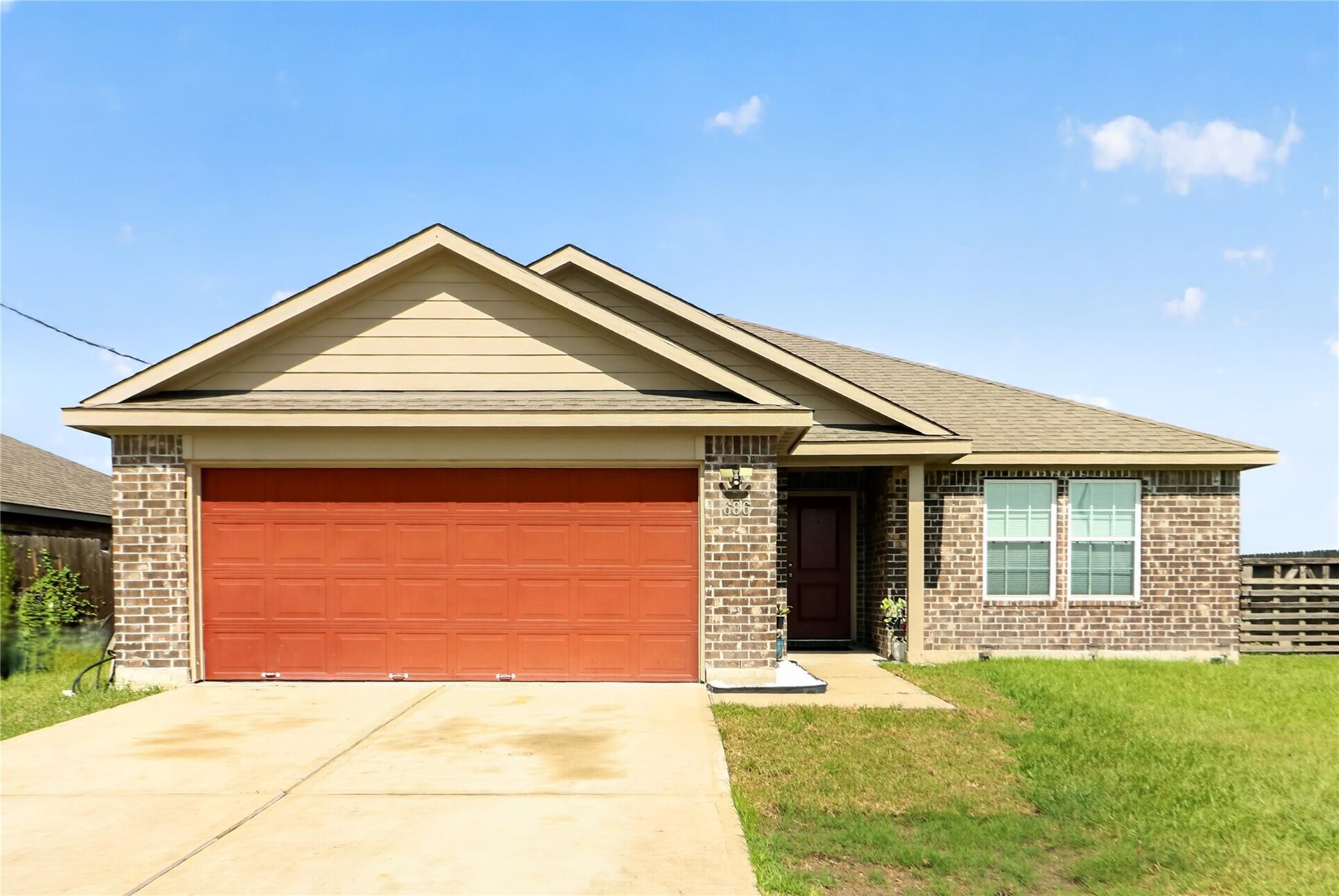 686 Road 5105, Cleveland, TX 77327