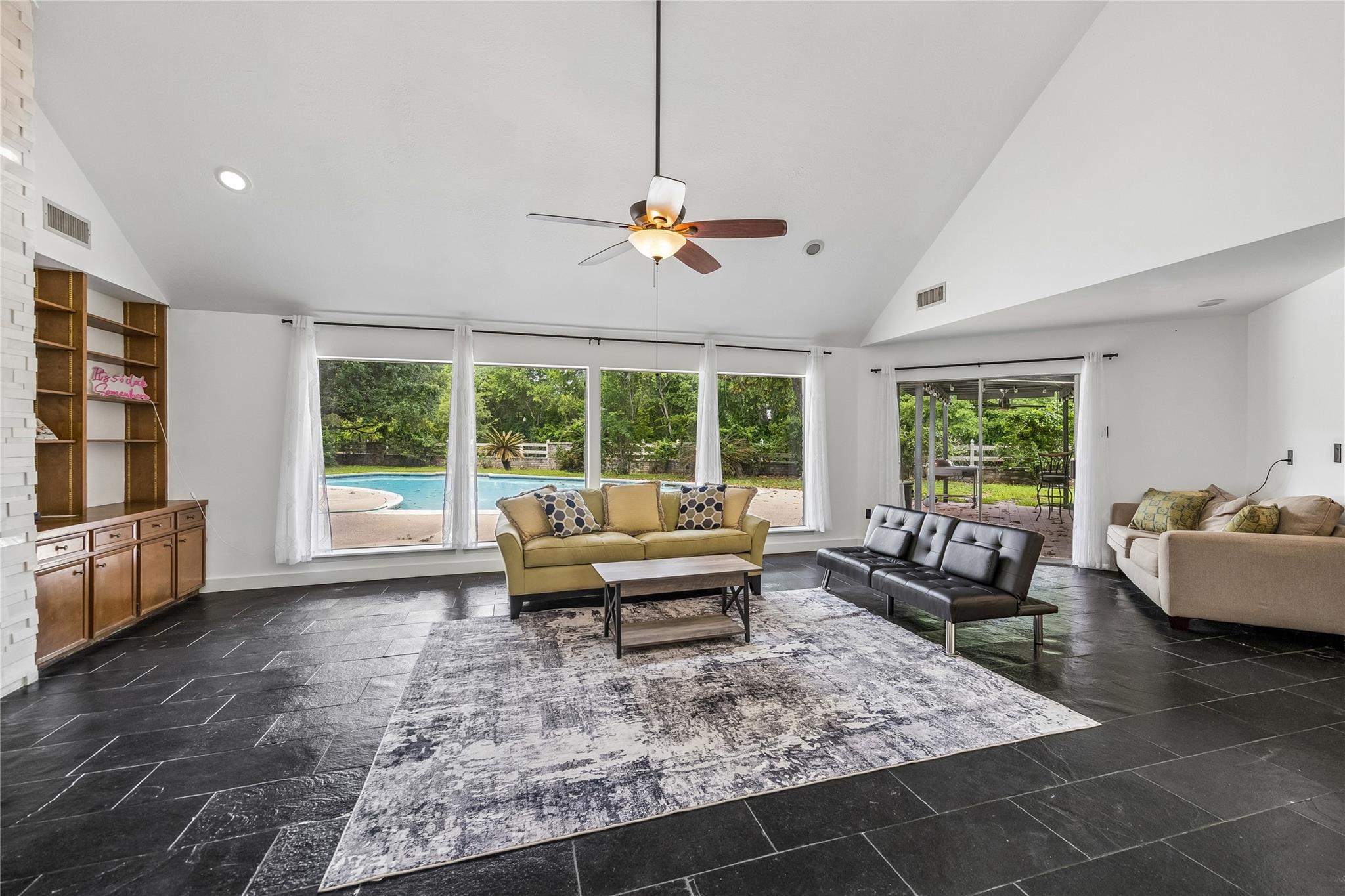 13214 Boca Raton Dr, Houston, TX 77069 photo
