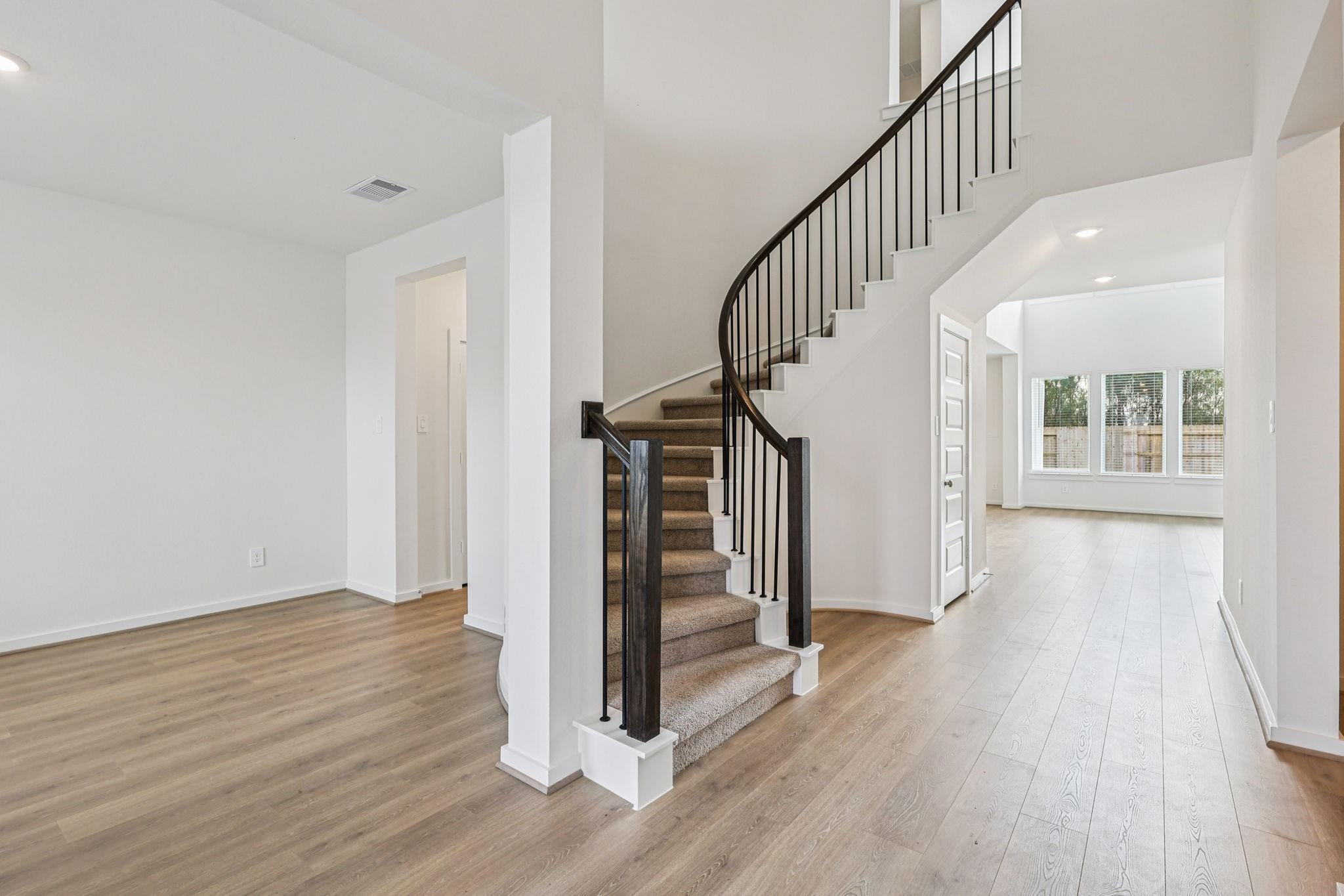 2118 Rawls Ranch Dr, Conroe, TX 77301 photo