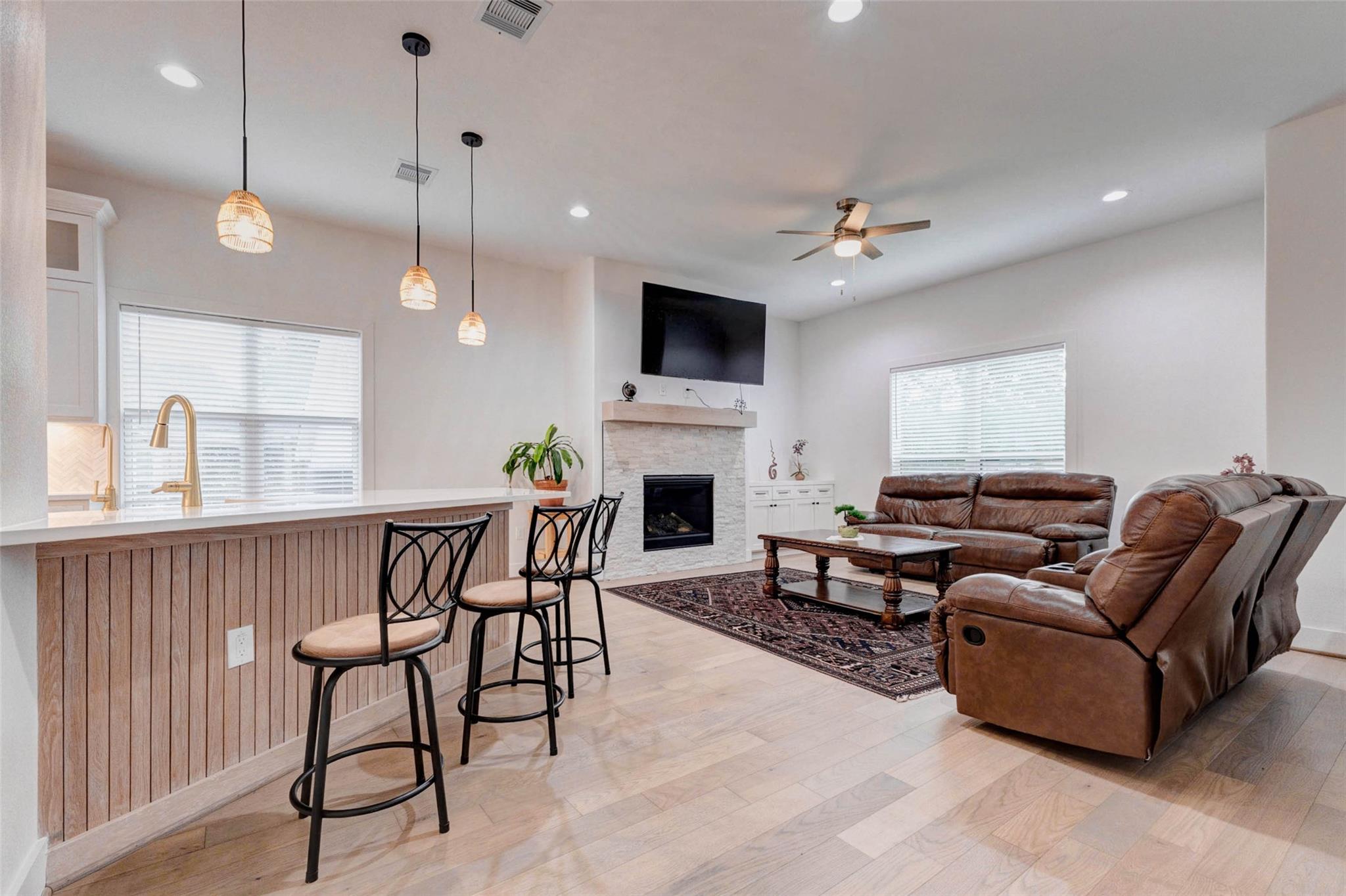 8617 Kari Ct, Jersey Village, TX 77040 photo