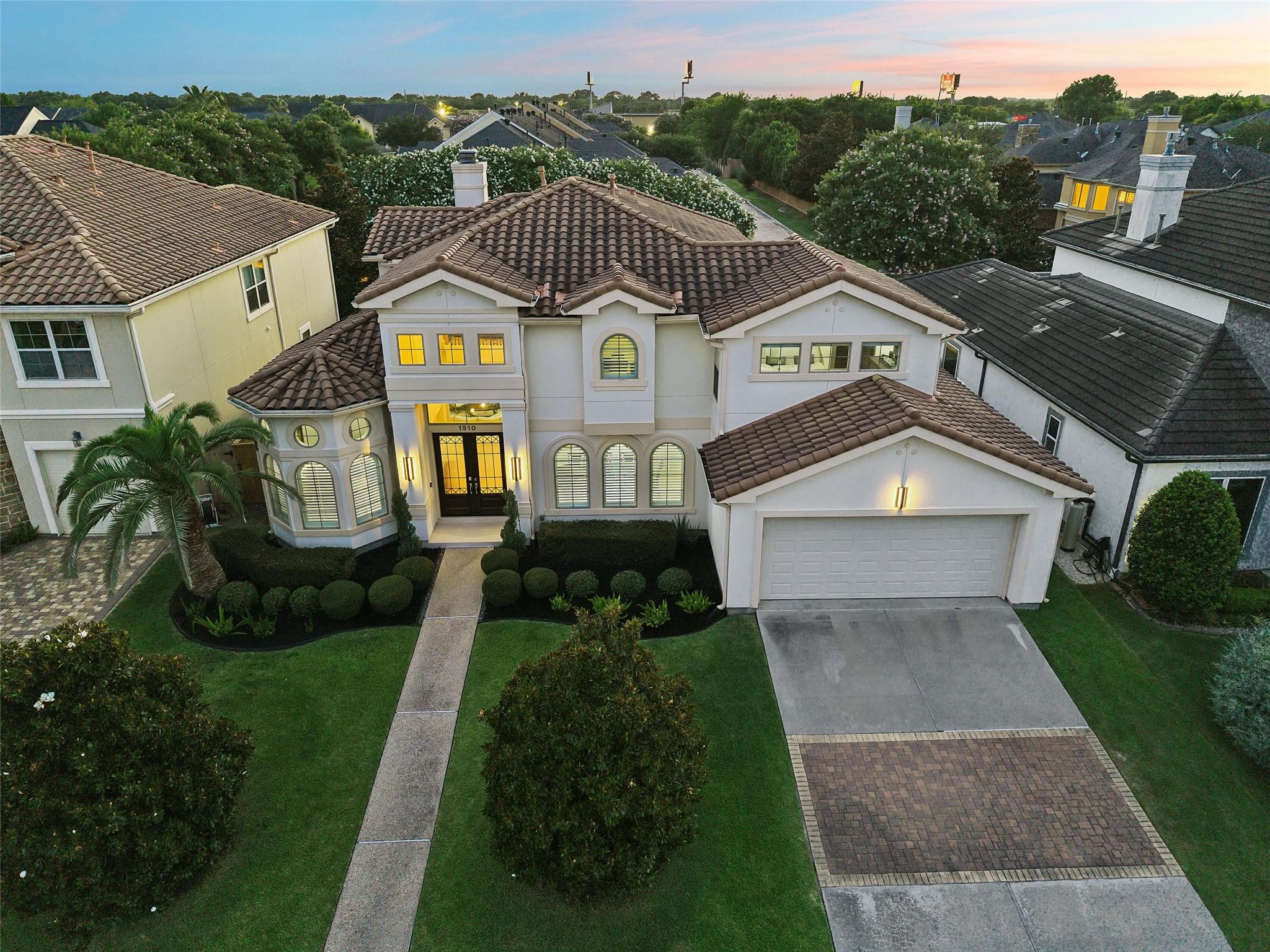 1910 Mystic Arbor Ln, Houston, TX 77077 photo