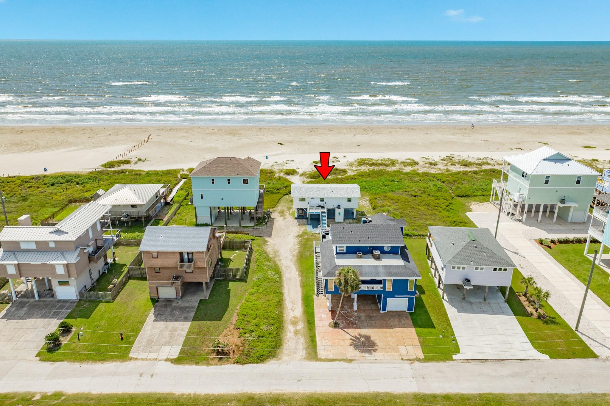 23114 Gulf Dr, Galveston, TX 77554 photo
