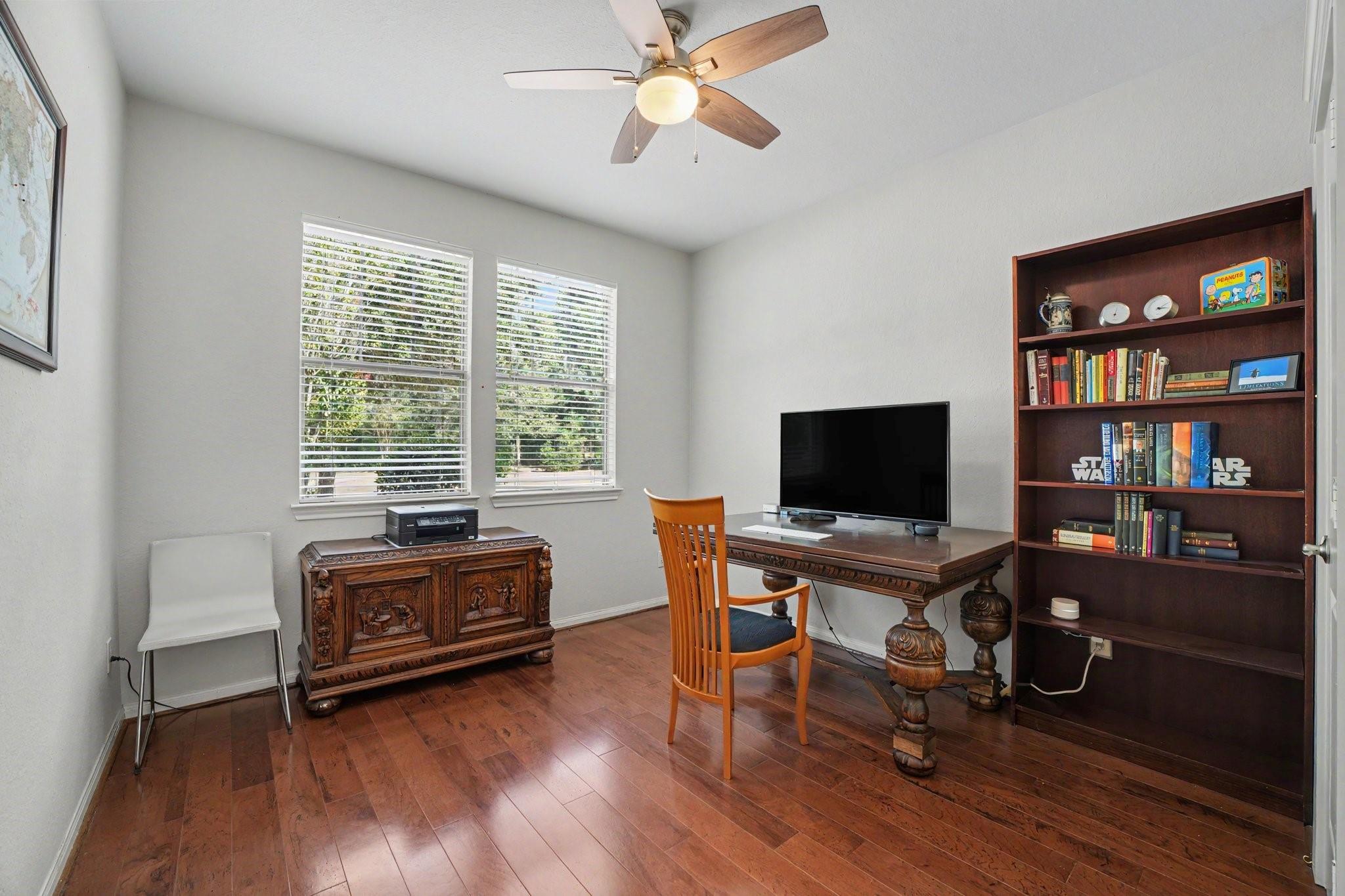 62 W Tapestry Park Cir, The Woodlands, TX 77381 photo