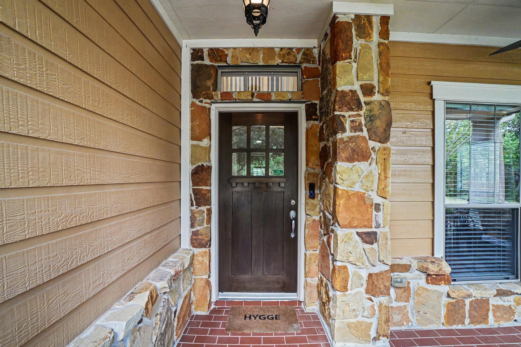 62 W Tapestry Park Cir, The Woodlands, TX 77381 photo