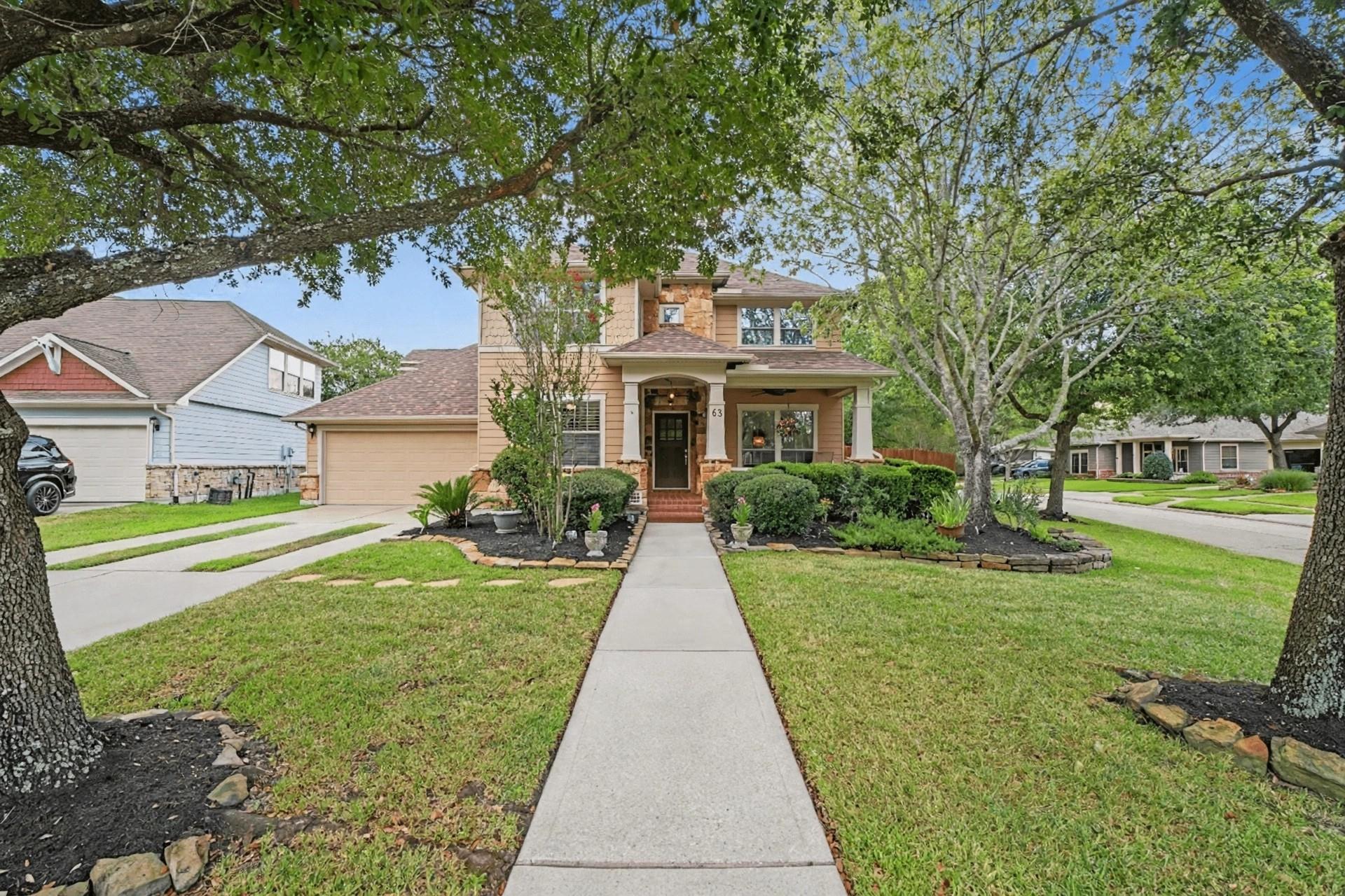 62 W Tapestry Park Cir, The Woodlands, TX 77381 photo