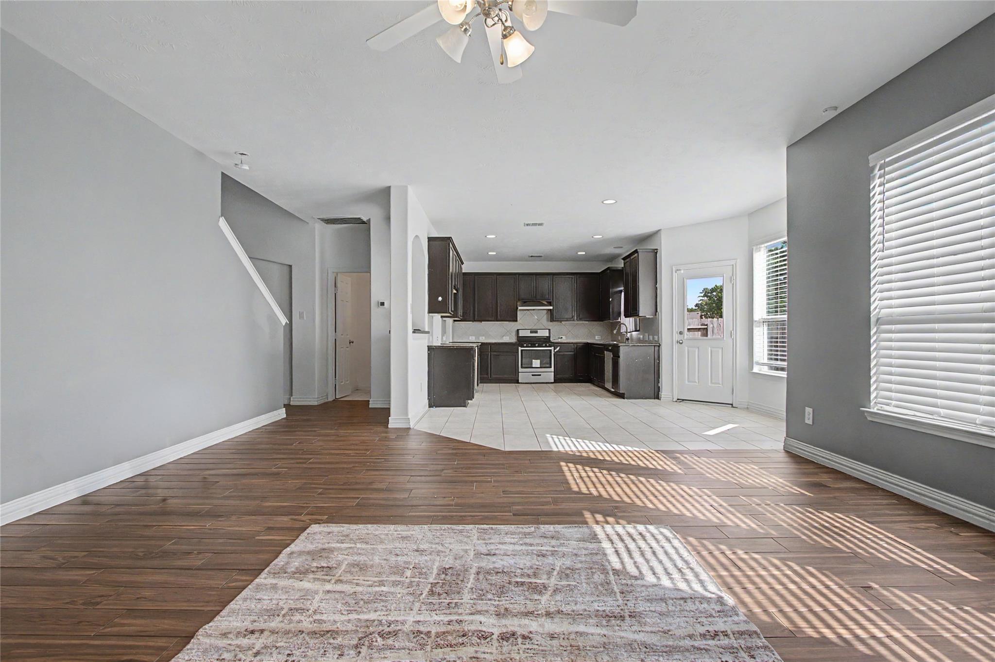22814 Jetty Manor Ln, Spring, TX 77373 photo