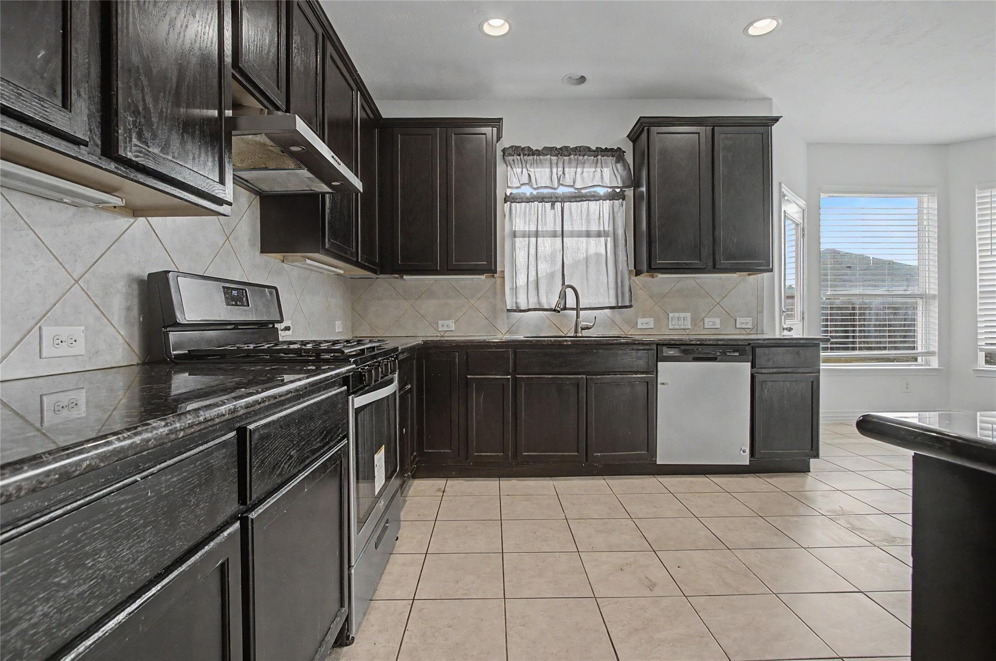 22814 Jetty Manor Ln, Spring, TX 77373 photo