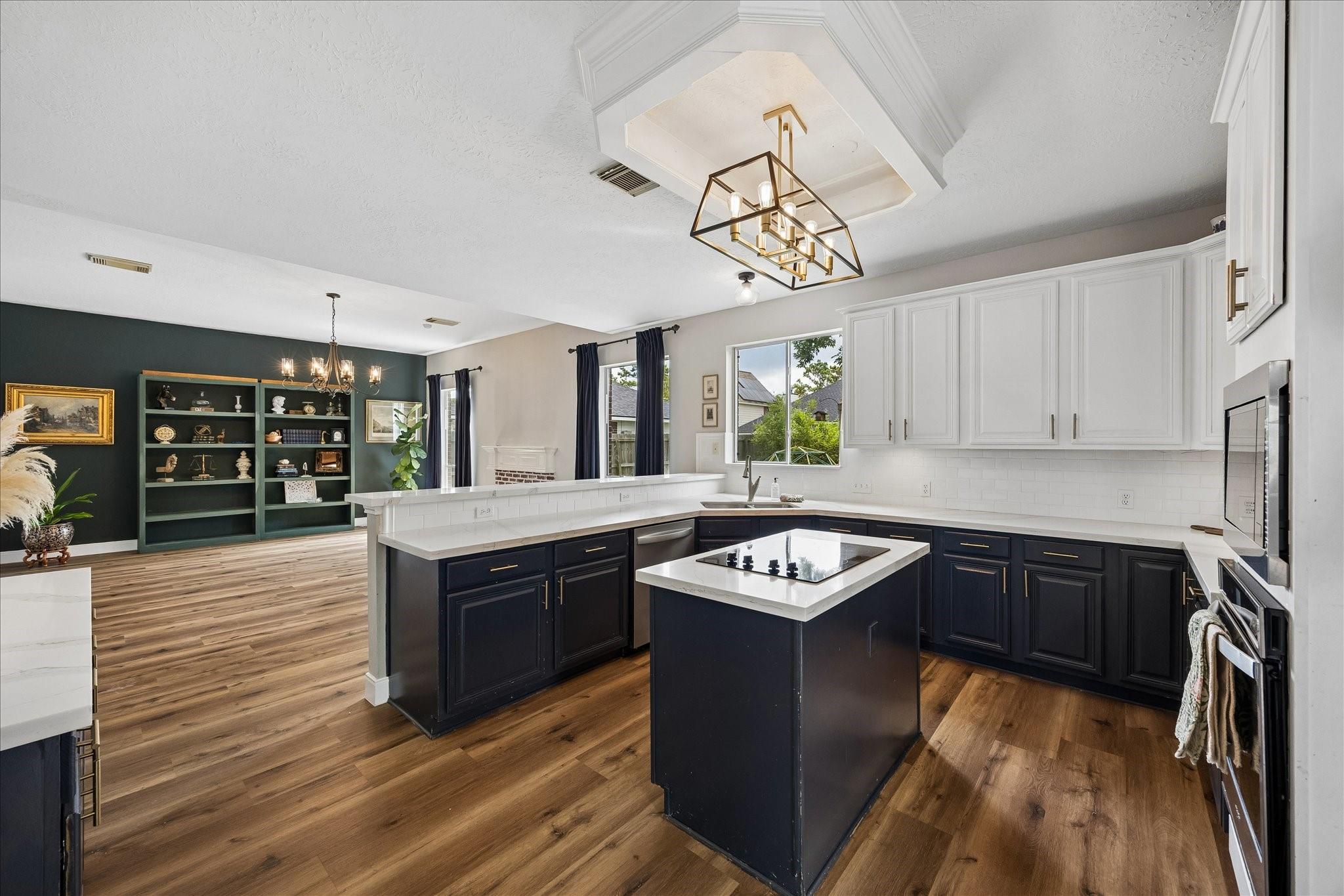 3607 Pine Chase Dr, Pearland, TX 77581 photo