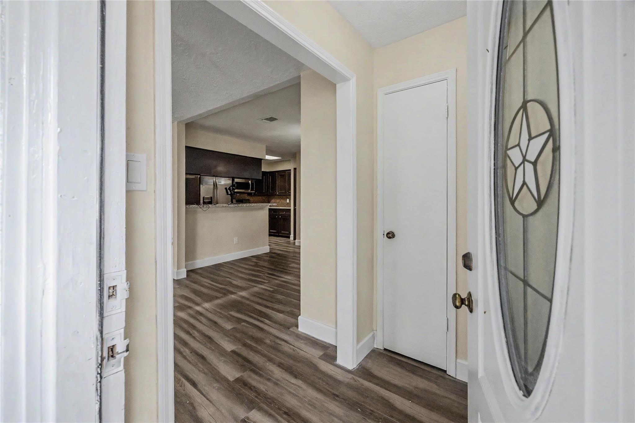 7907 Chancel Dr, Houston, TX 77071 photo
