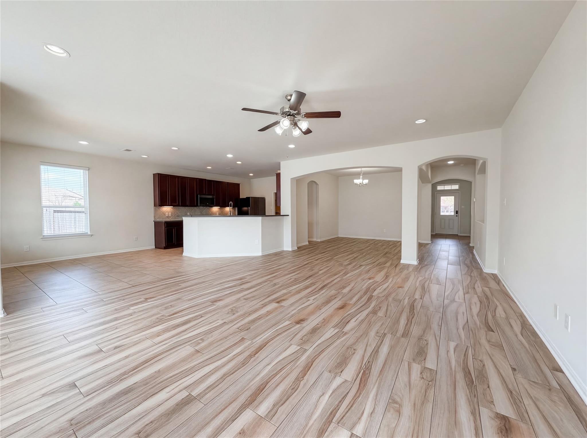 16803 W Whimbrel Cir, Conroe, TX 77385 photo