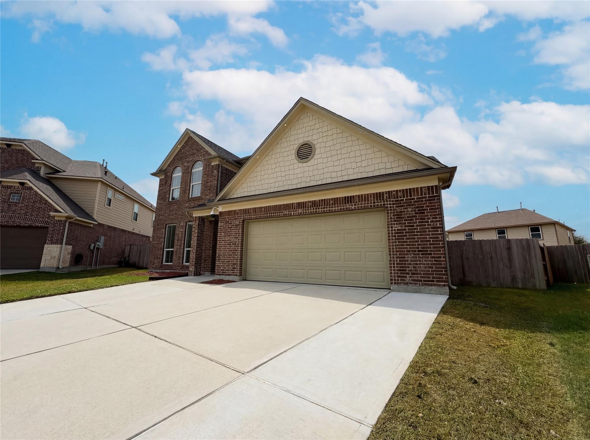 16803 W Whimbrel Cir, Conroe, TX 77385 photo