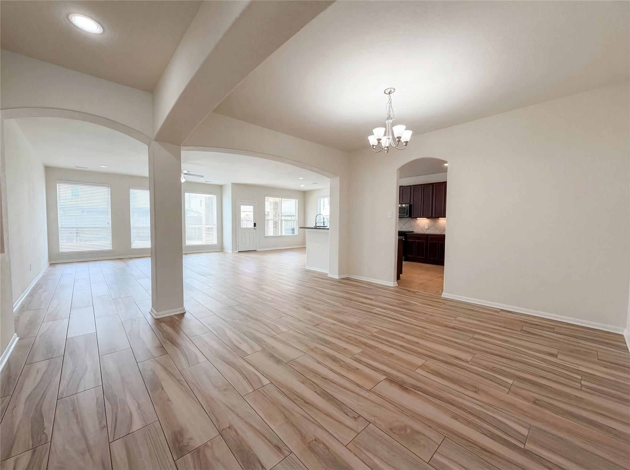 16803 W Whimbrel Cir, Conroe, TX 77385 photo