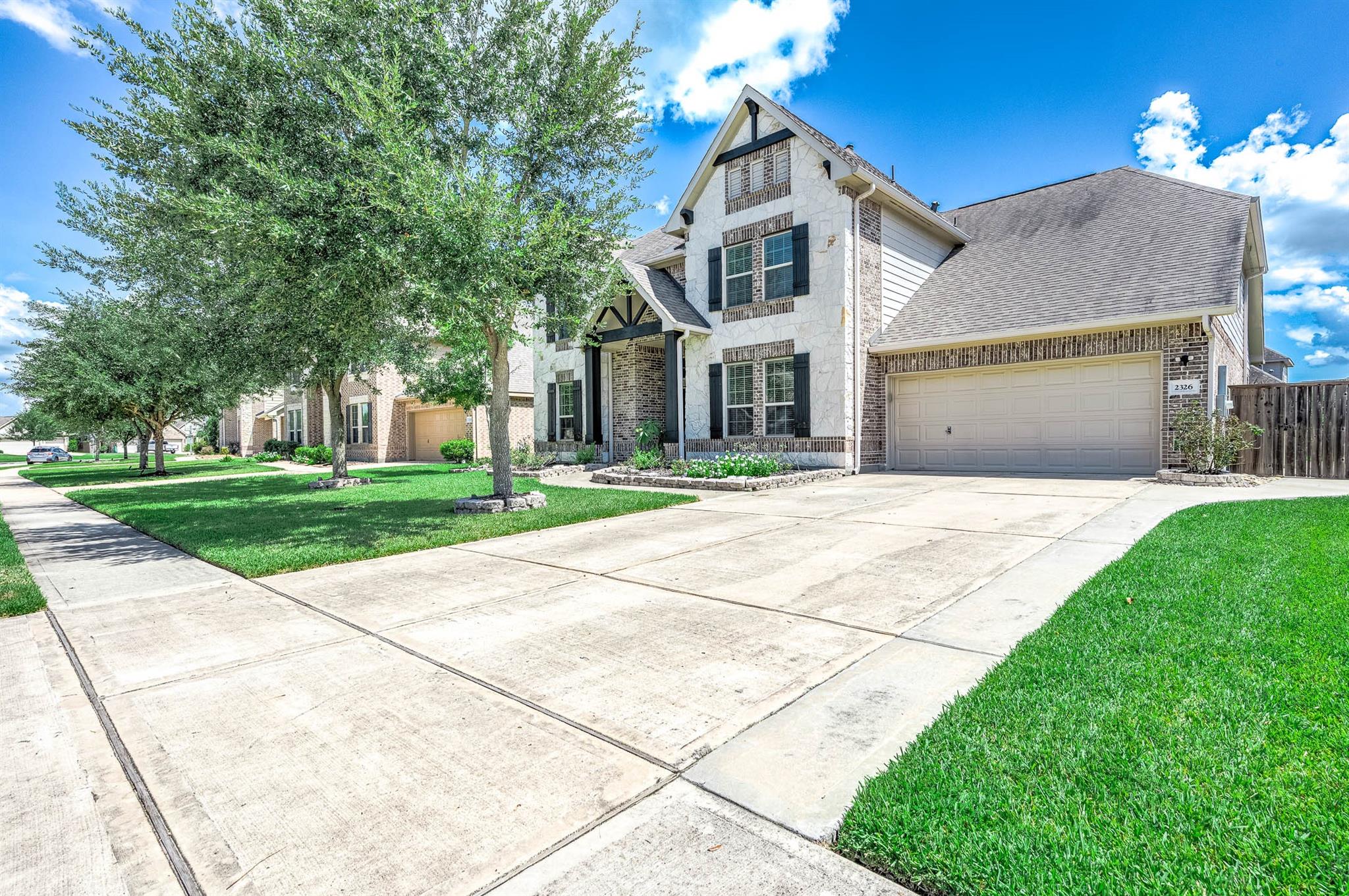 2326 Ashley Falls Ln, League City, TX 77573 photo