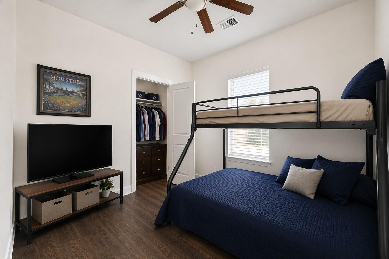 1035 Junell St, Houston, TX 77088 photo