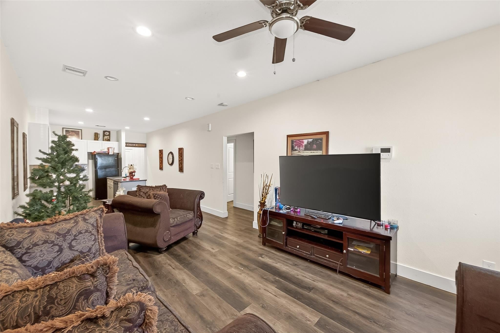 1035 Junell St, Houston, TX 77088 photo
