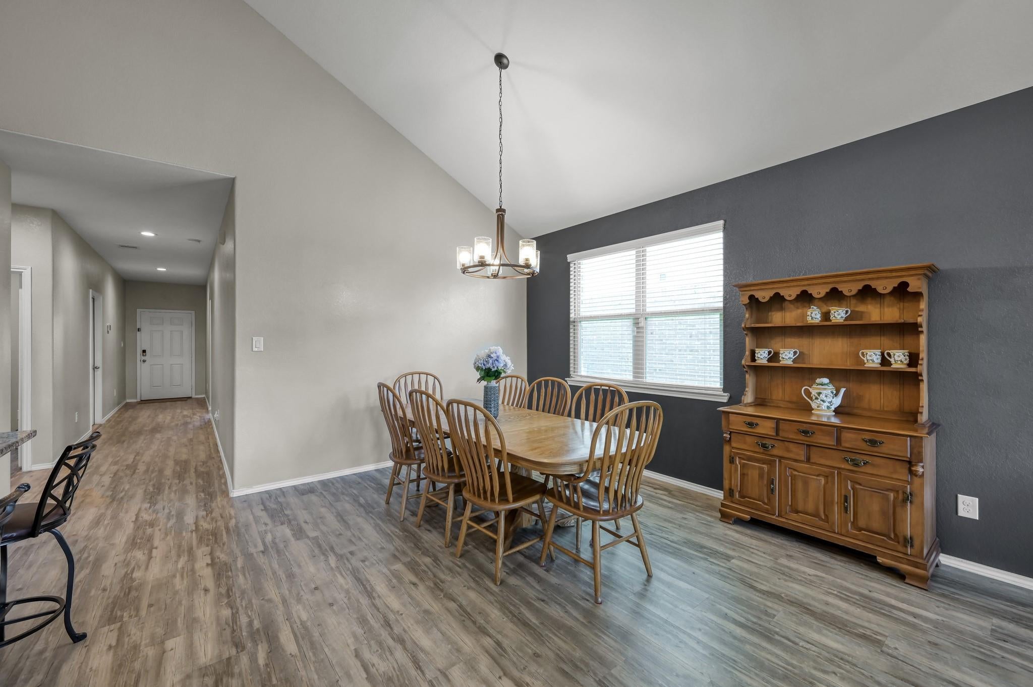 7027 Bonaire Vista Ln, Conroe, TX 77304 photo