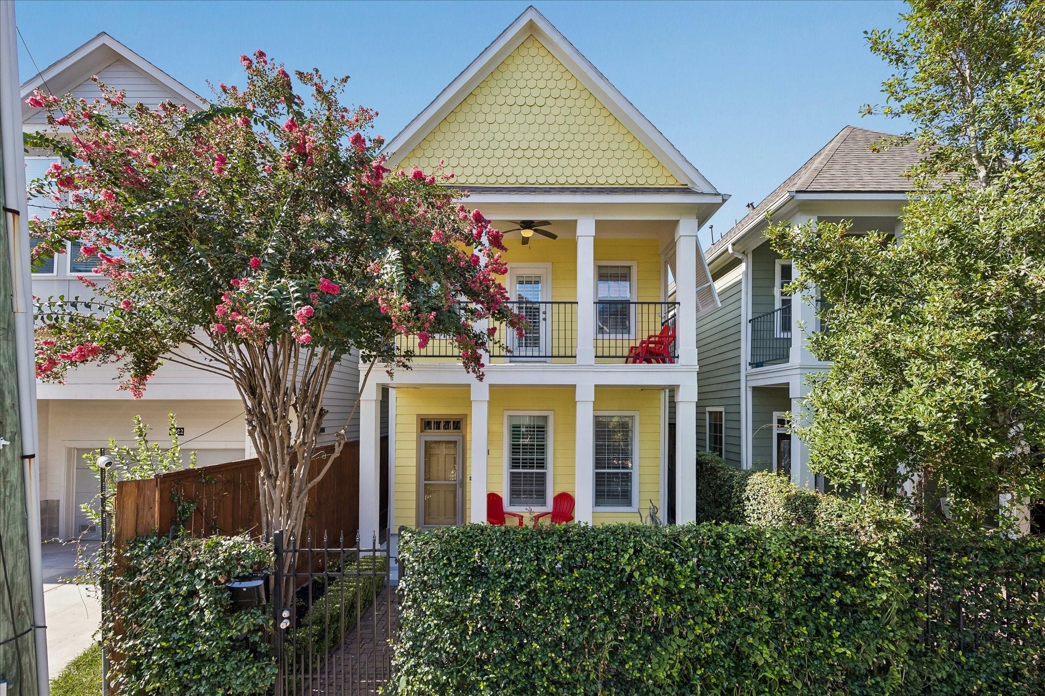 5818 Kiam St, Houston, TX 77007