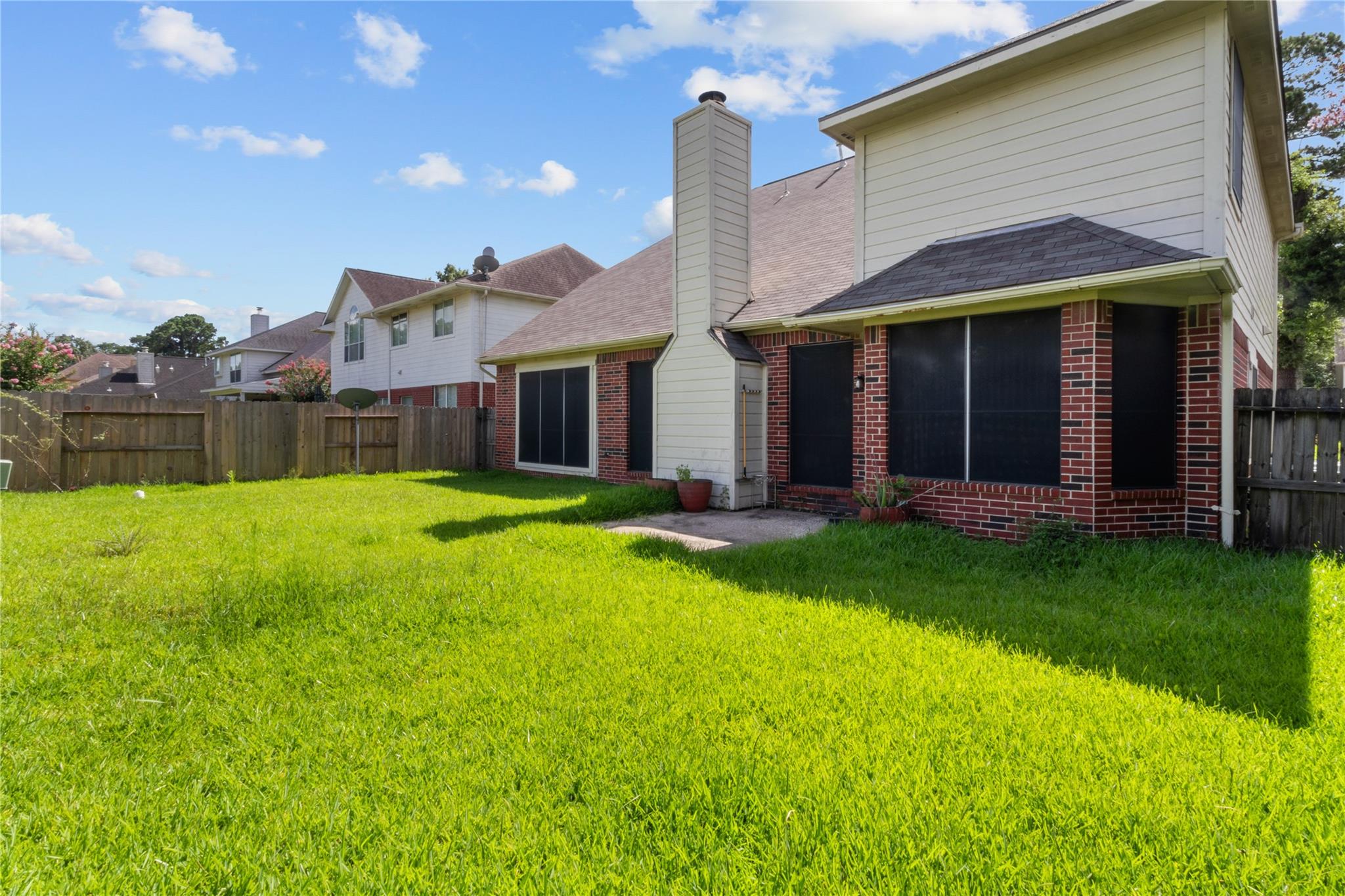 127 Saint Finans Way, Houston, TX 77015 photo