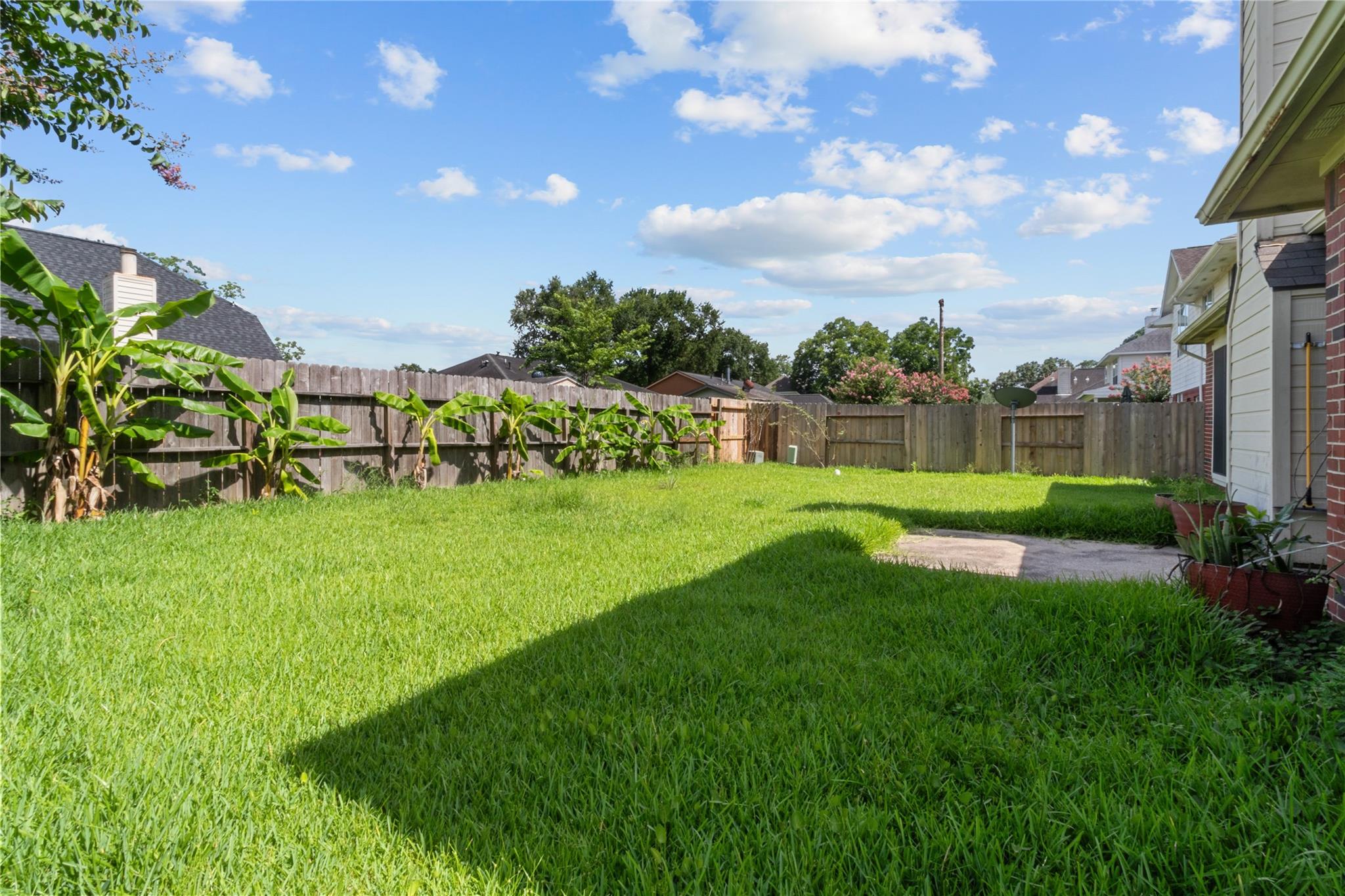 127 Saint Finans Way, Houston, TX 77015 photo