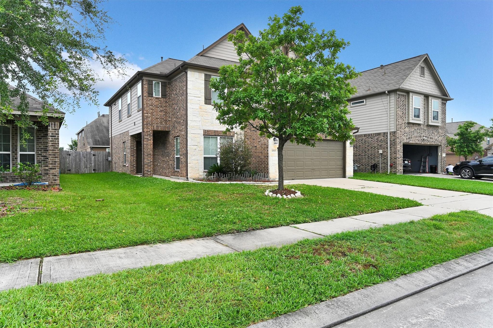 10615 Chestnut Pathway, Tomball, TX 77375