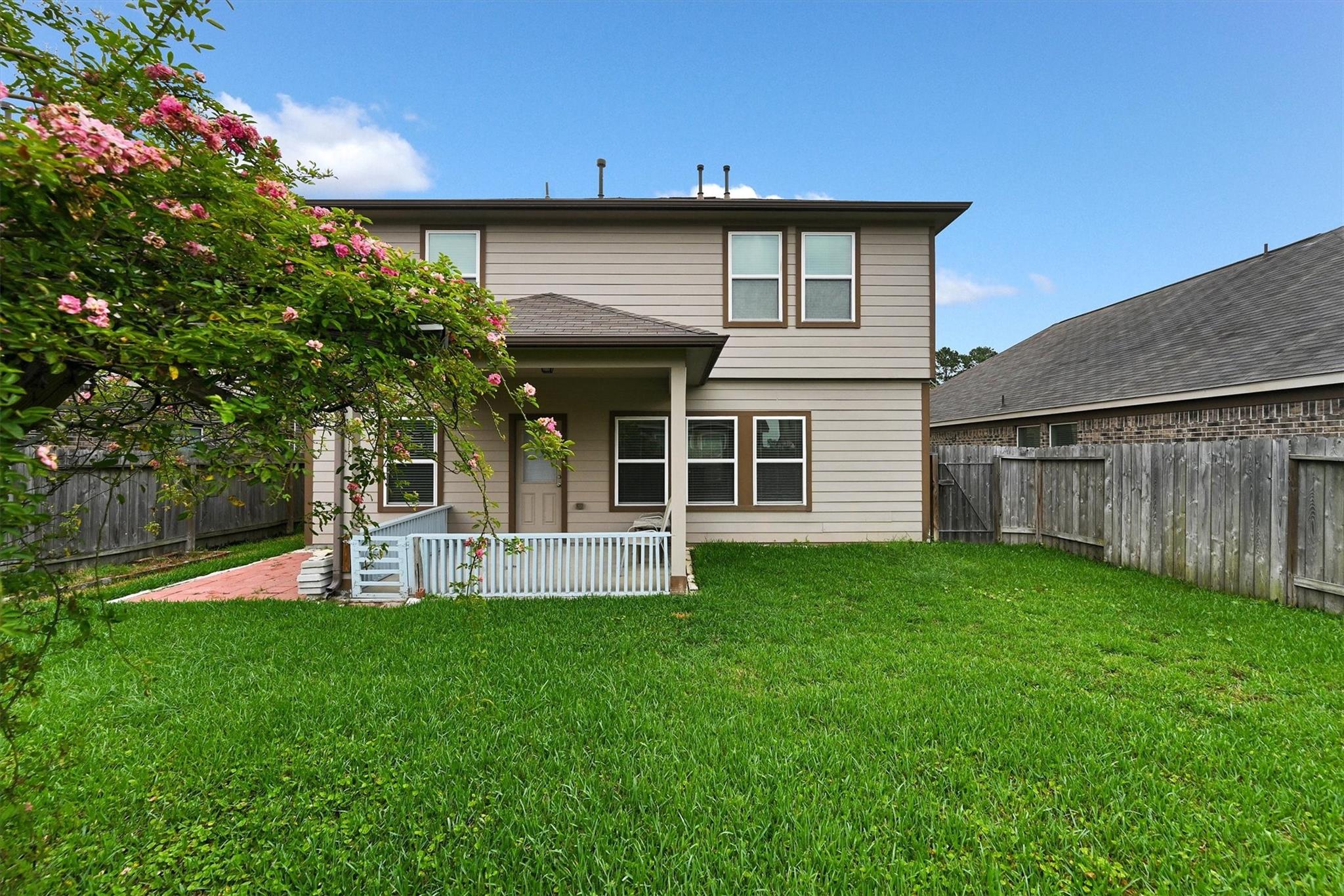 10615 Chestnut Pathway, Tomball, TX 77375 photo