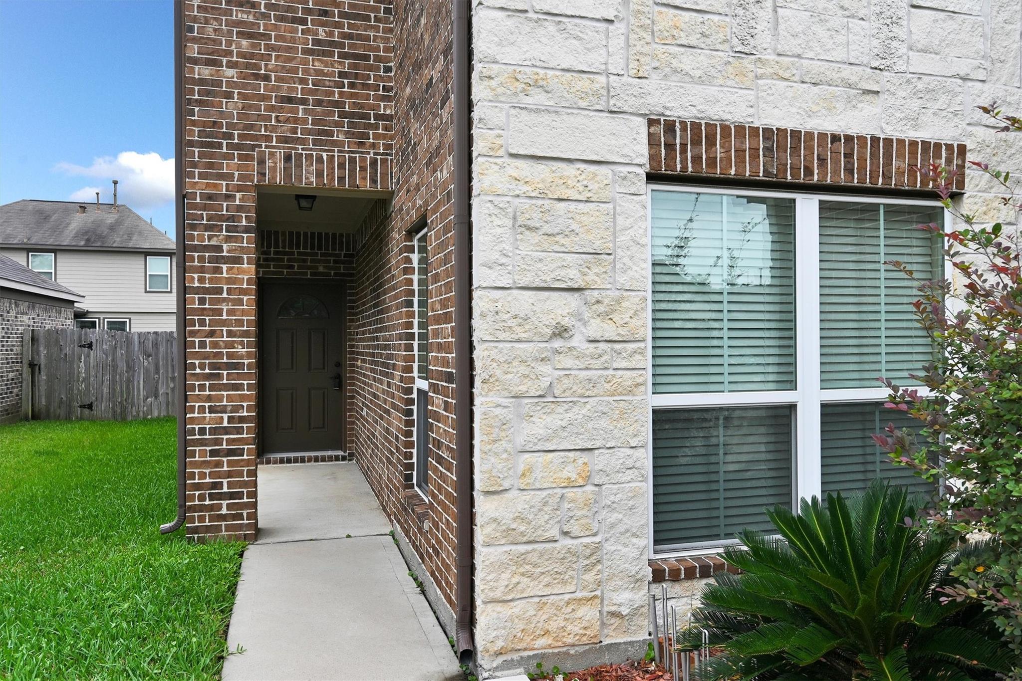 10615 Chestnut Pathway, Tomball, TX 77375 photo