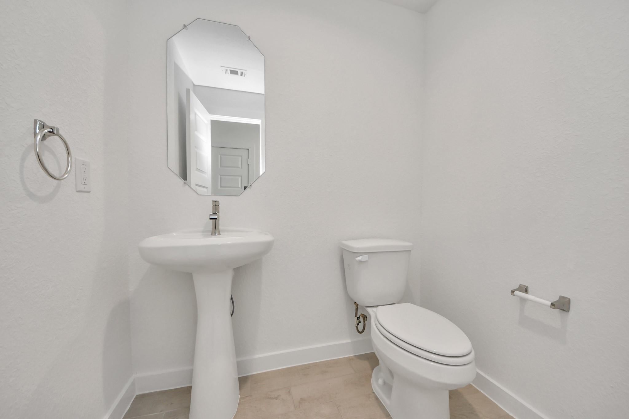 26399 Viva Dr, Magnolia, TX 77355 photo
