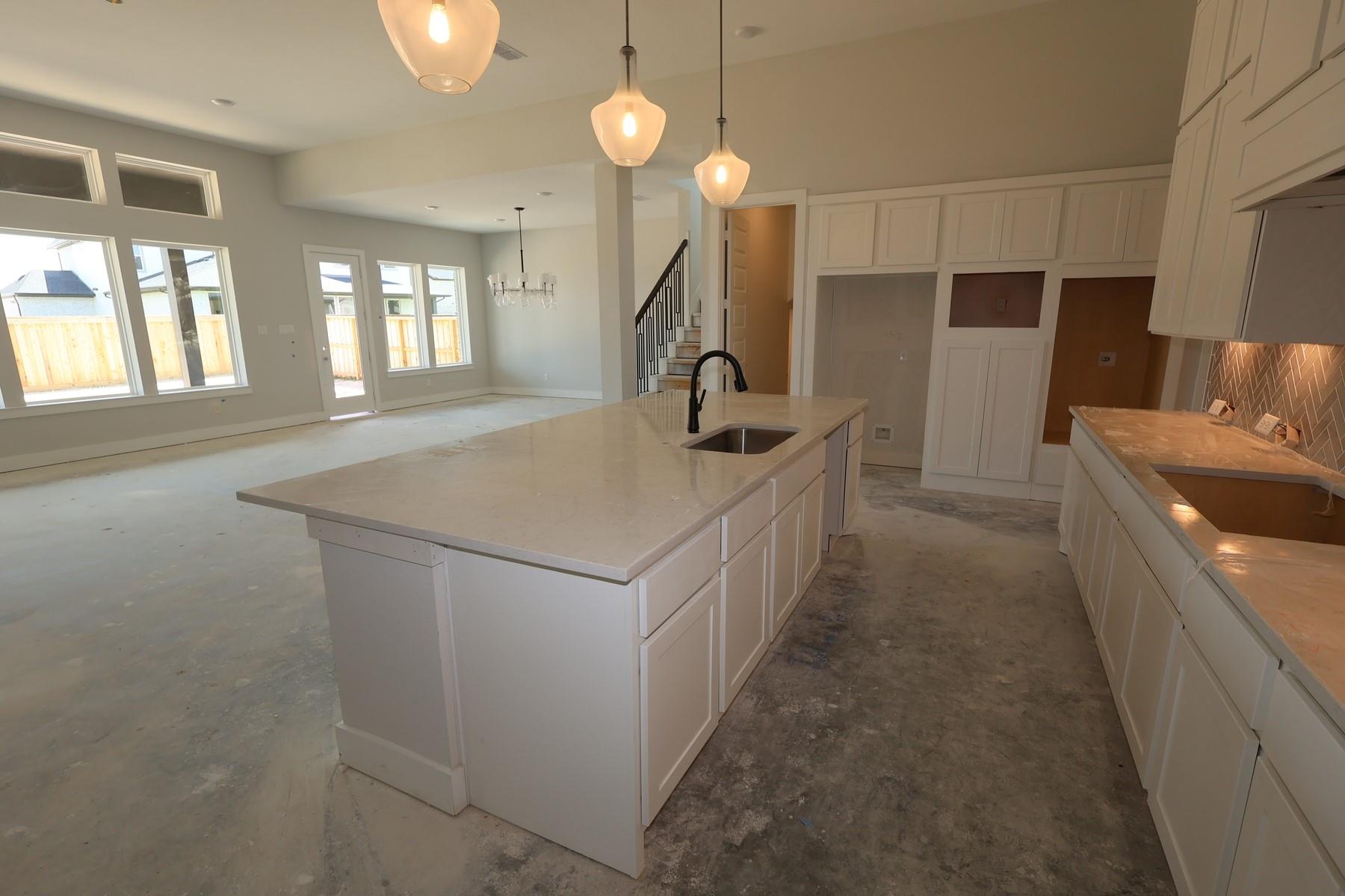 19707 Centennial Park Ln, Cypress, TX 77433 photo