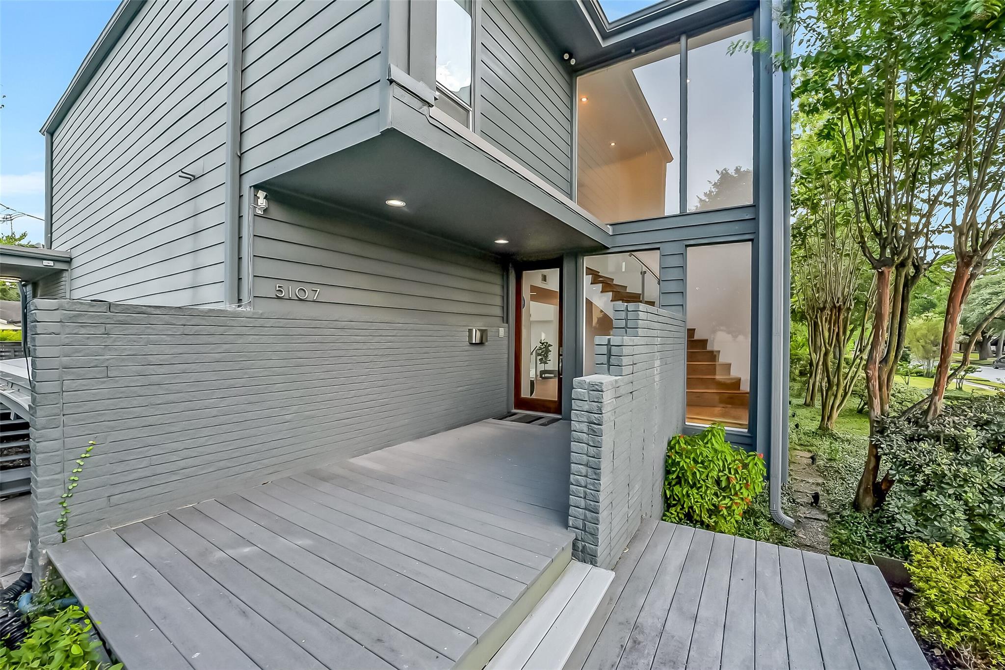 5107 Contour Pl, Houston, TX 77096 photo