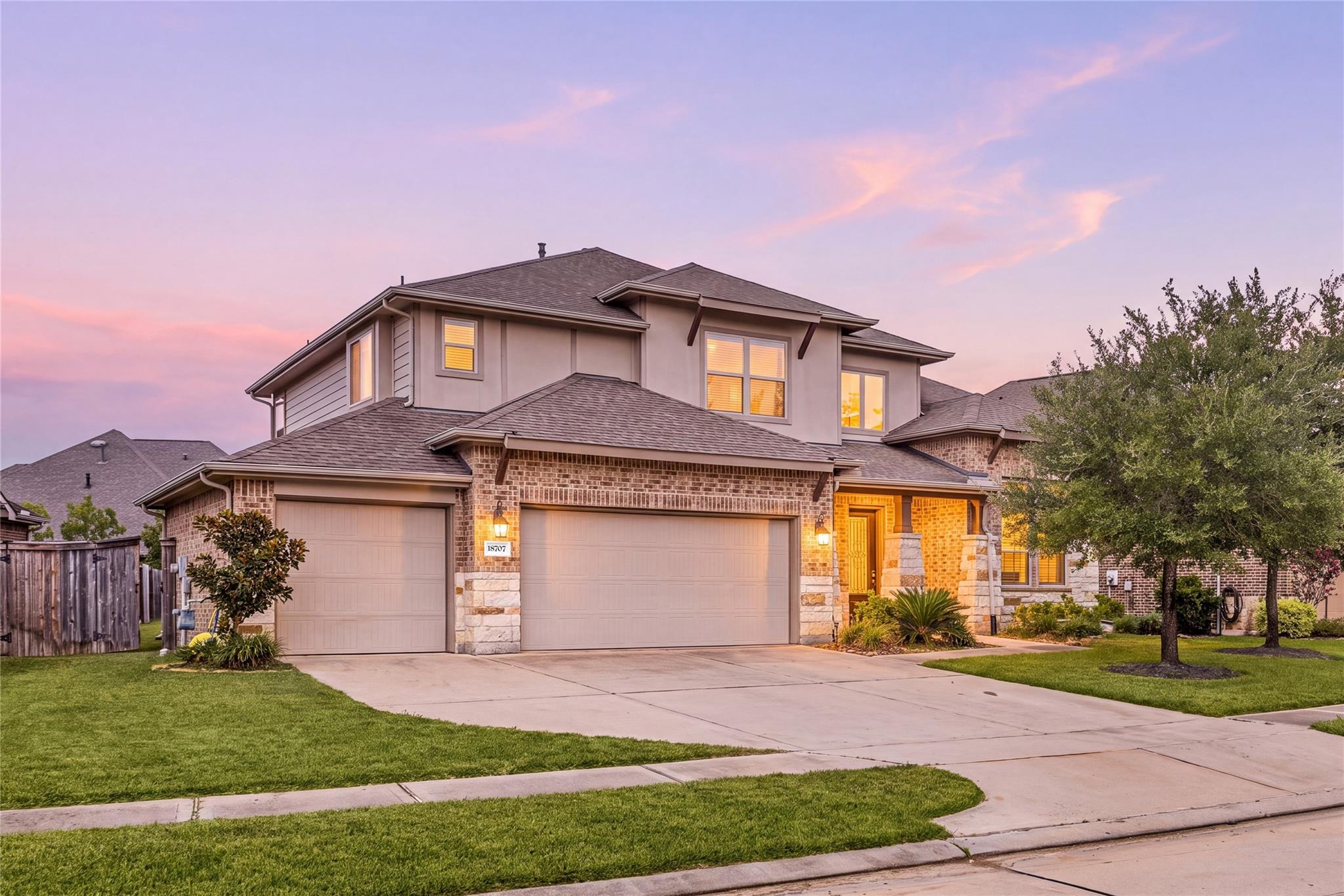 18707 Fox Kestrel Trl, Cypress, TX 77429