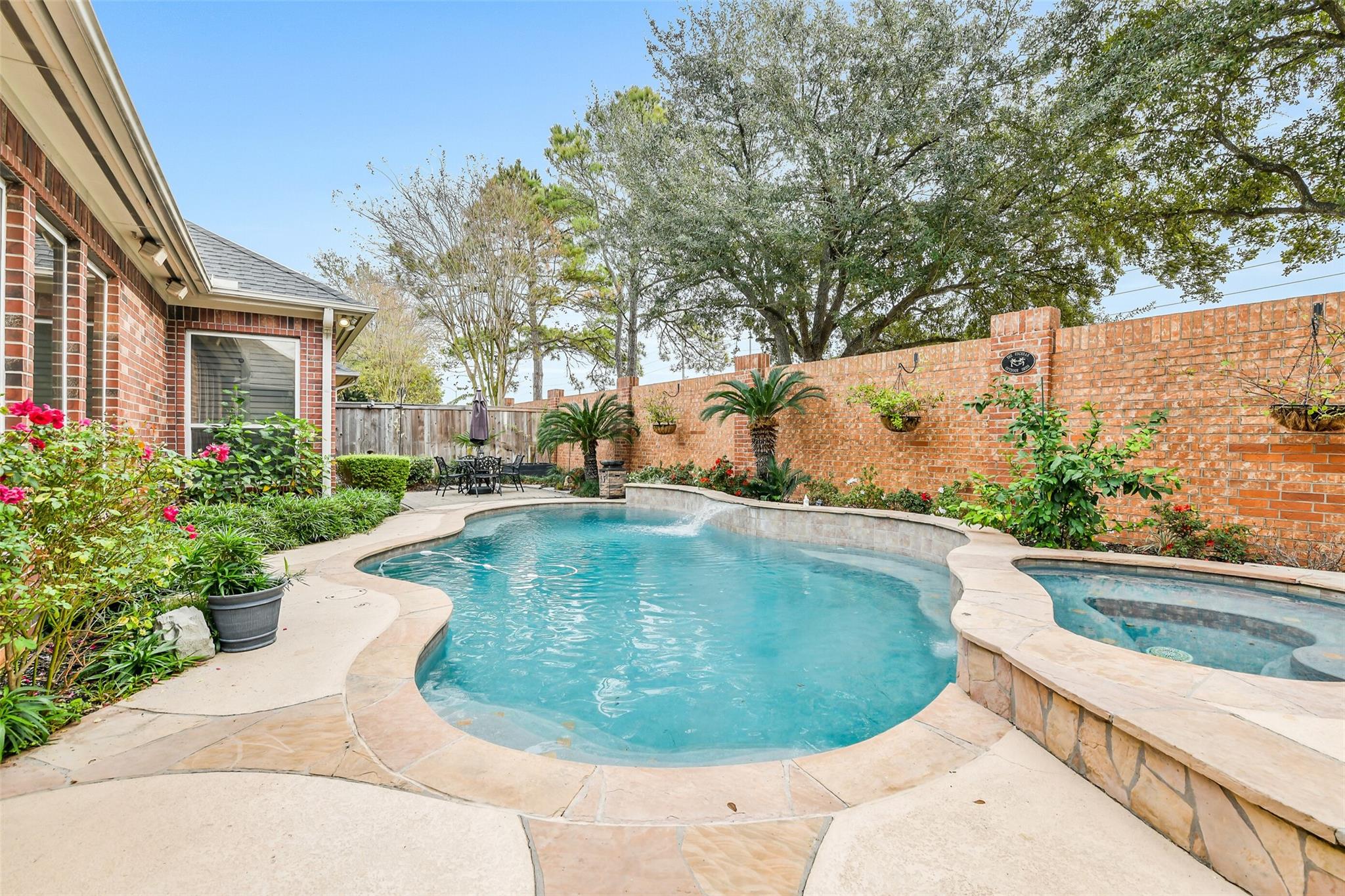 11413 Gallant Ridge Ln, Houston, TX 77082 photo