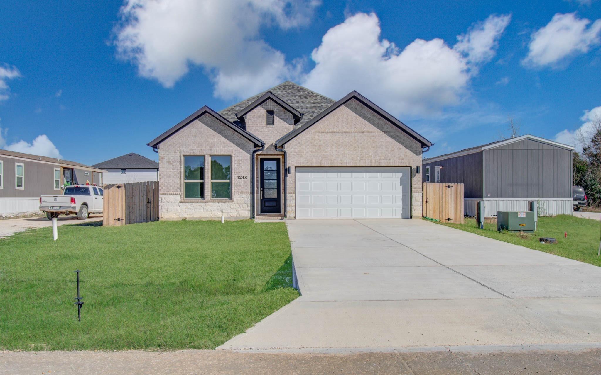 1248 Road 5802, Cleveland, TX 77327