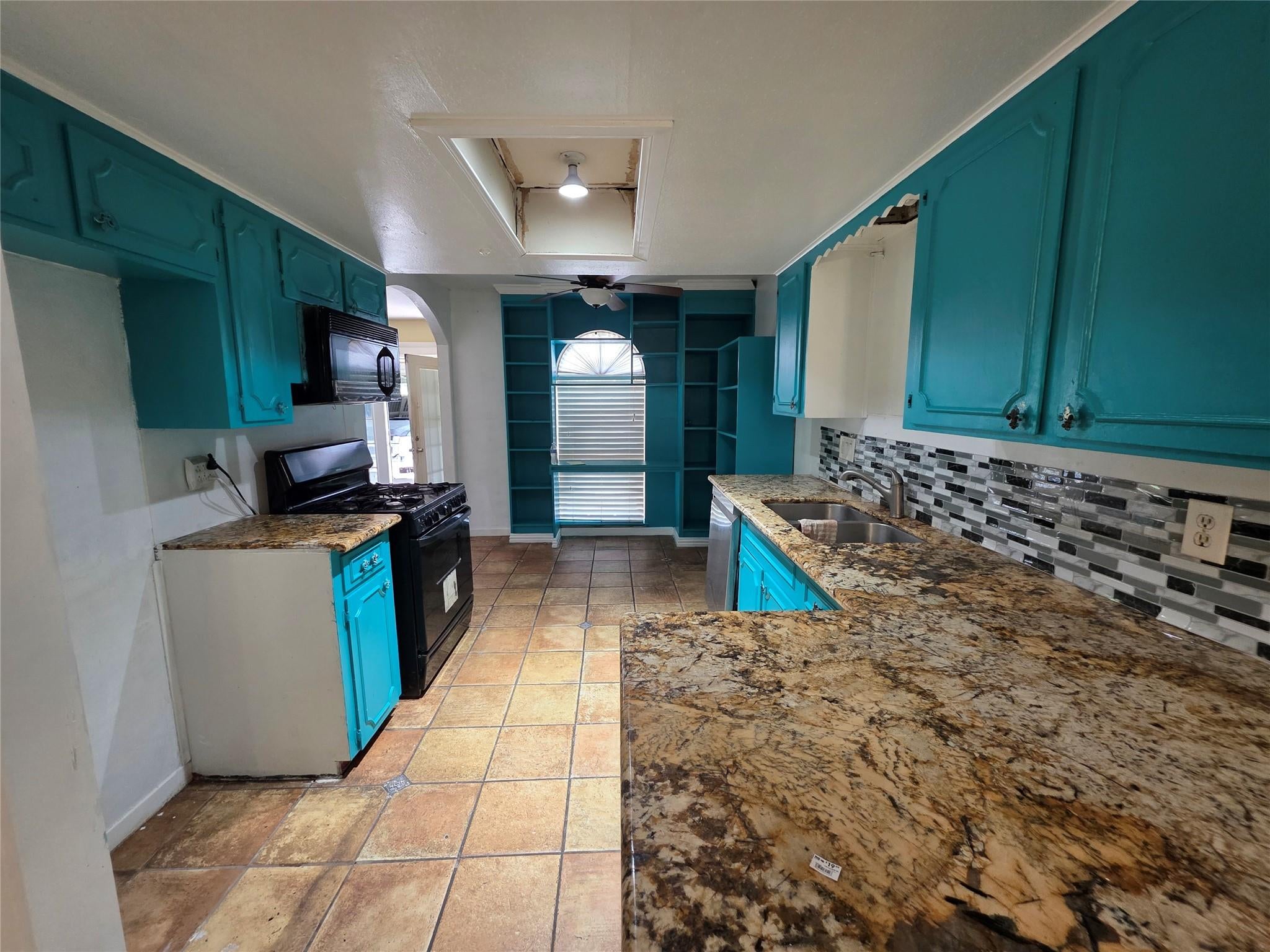 12123 Steeple Ln, Houston, TX 77039 photo