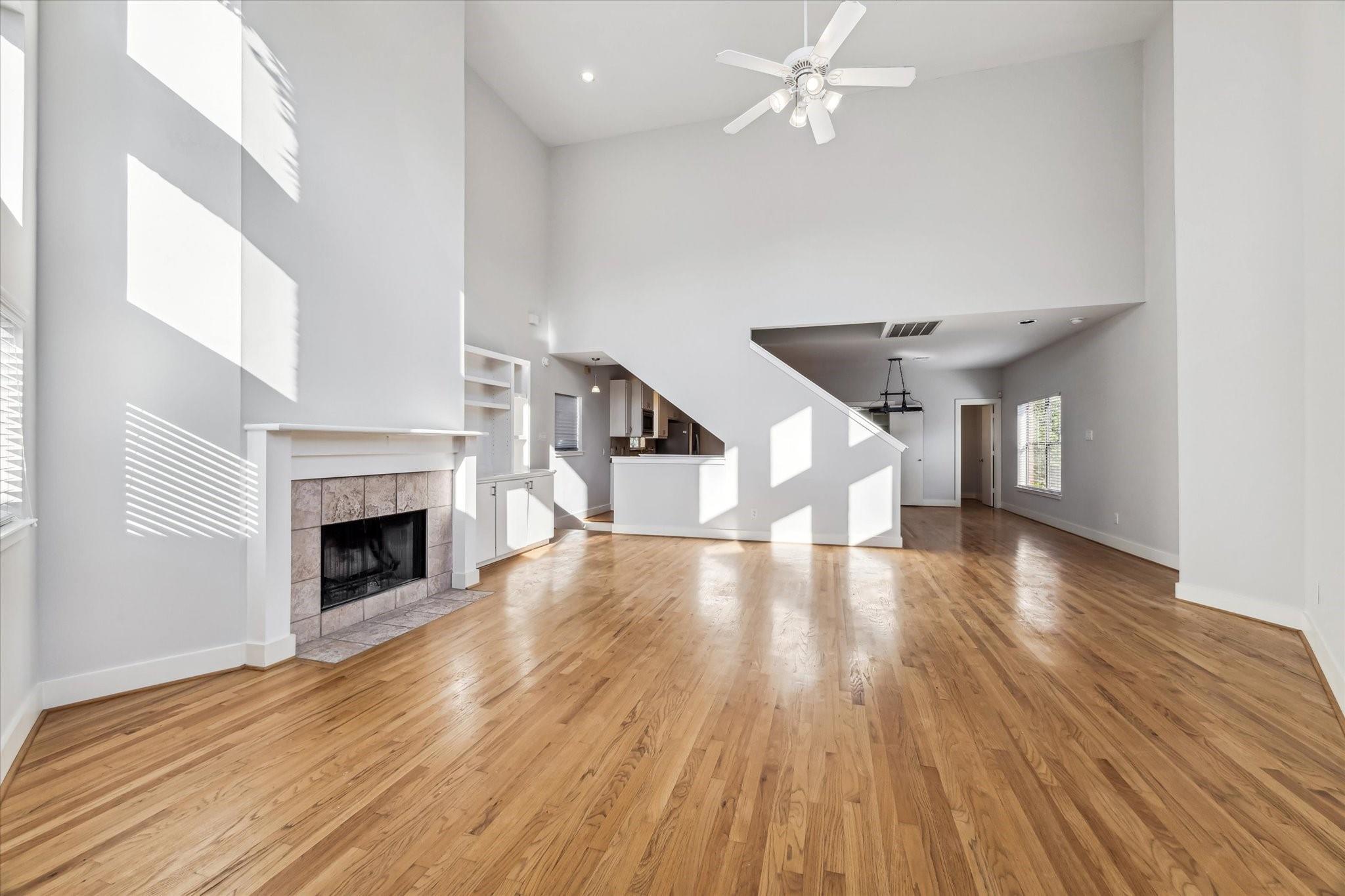 9710 Riddlewood Ln, Houston, TX 77025 photo