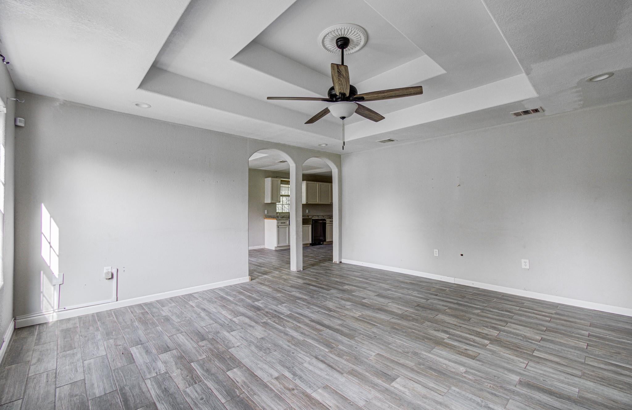 1499 County Road 393b, Alvin, TX 77511 photo